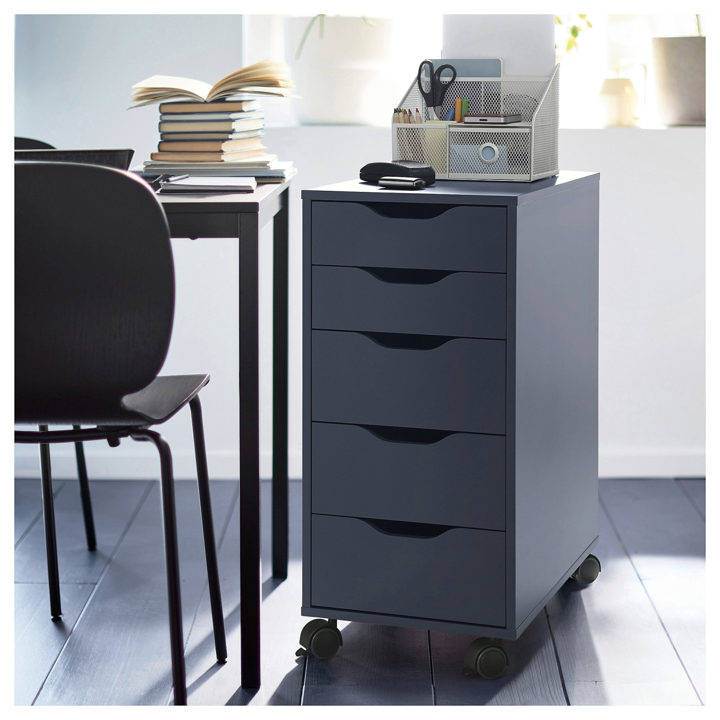 ALEX drawer unit on castors black-blue - IKEA