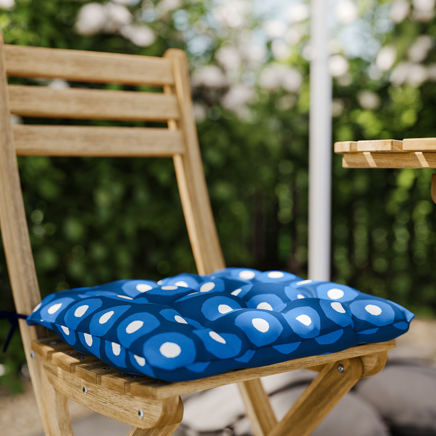椅子 3脚セットIKEA　saltholmen 1つ未使用品 ASKHOLMEN chair, outdoor foldable acacia/Klösan dark blue - IKEA