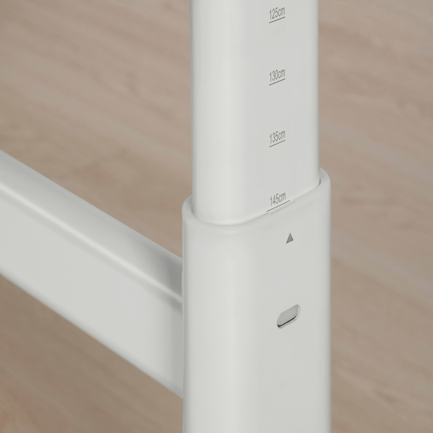 IKEA 2脚目 BERGLÄRKA desk turquoise/white tiltable - IKEA