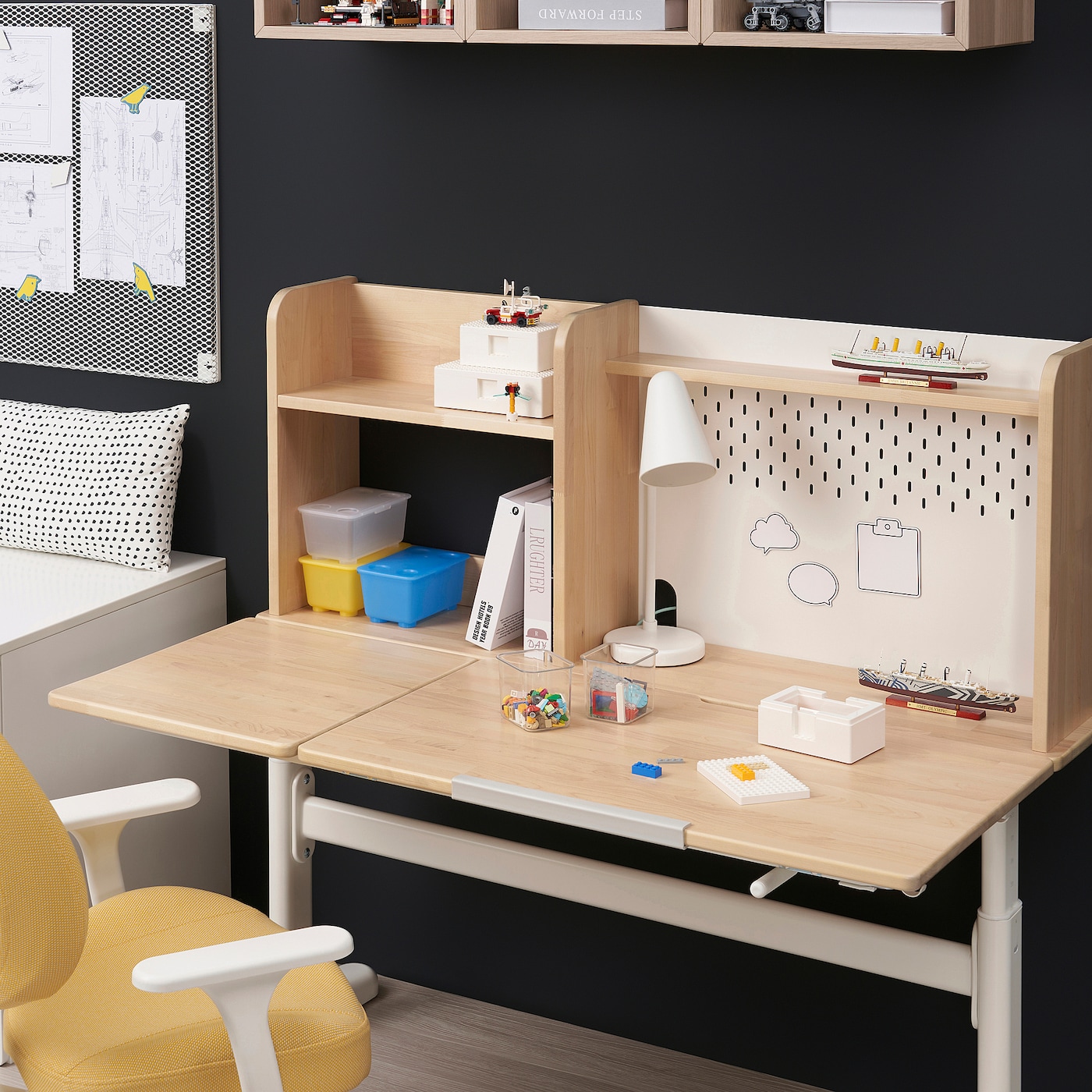 グリカリモク家具 BERGLÄRKA / GUNRIK children's desk+chair w armrests solid birch