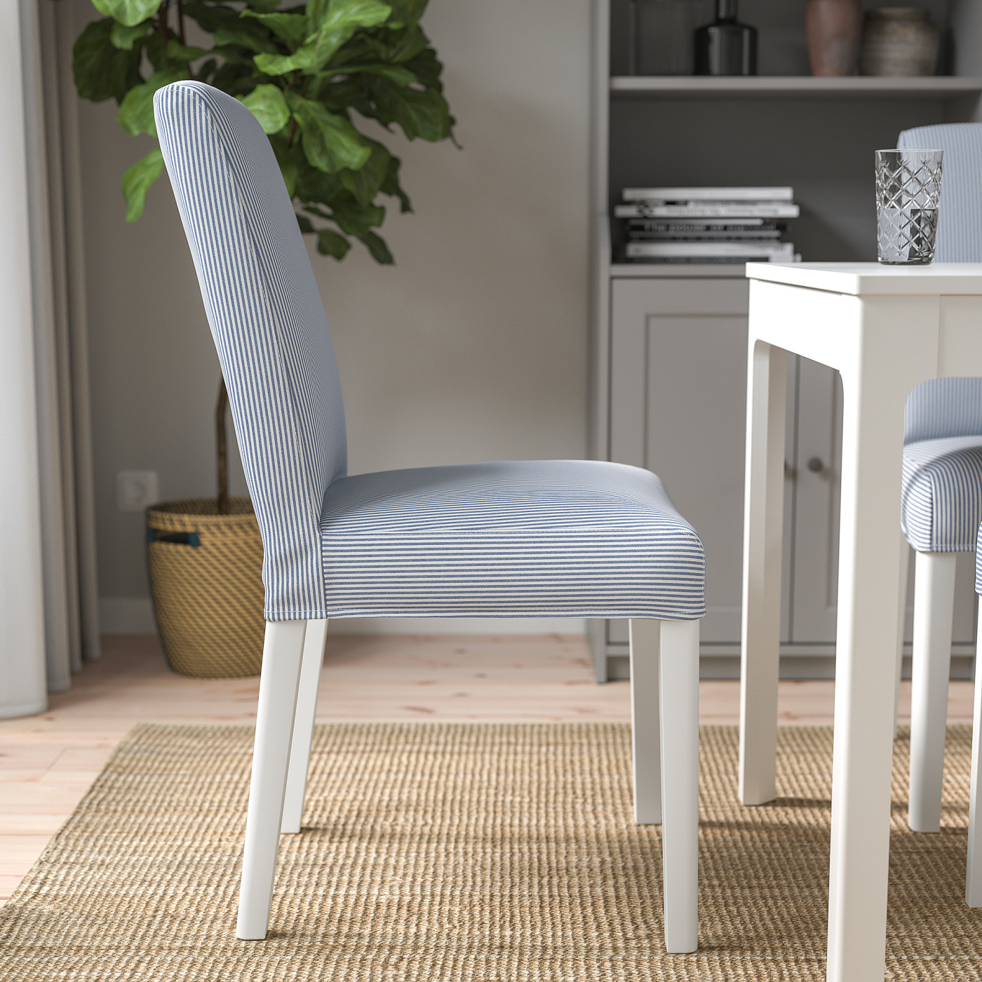 BERGMUND chair white/Rommele dark blue/white - IKEA