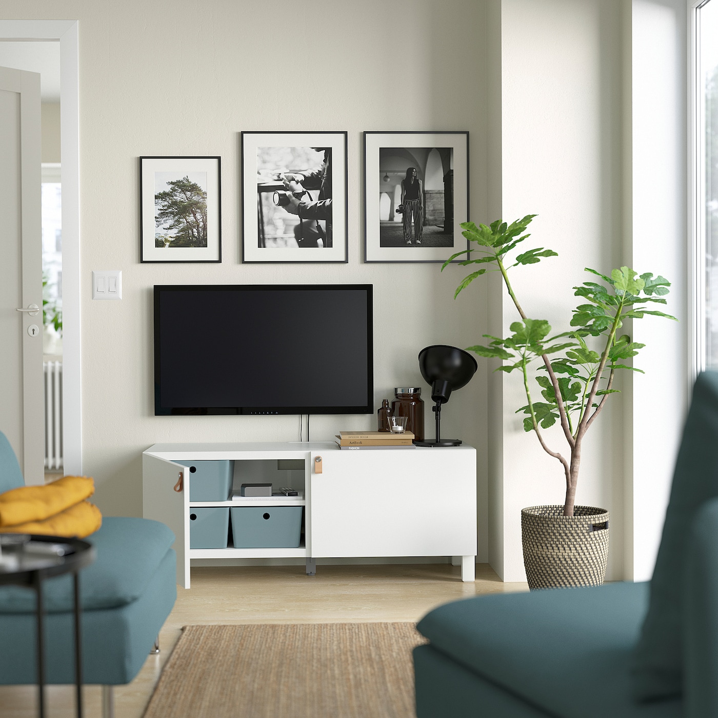BESTÅ TV bench with doors white/Lappviken/Stubbarp white - IKEA