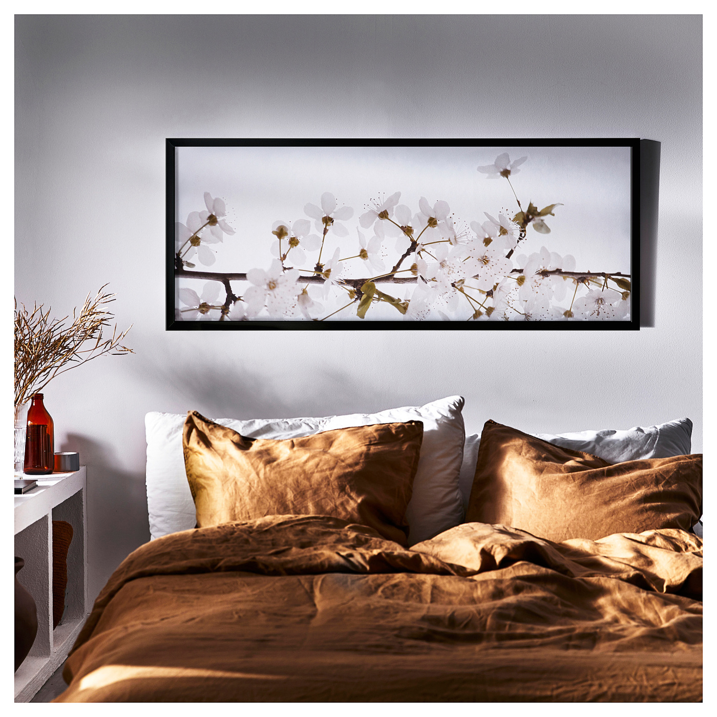 BJÖRKSTA picture with frame white flowers/black - IKEA