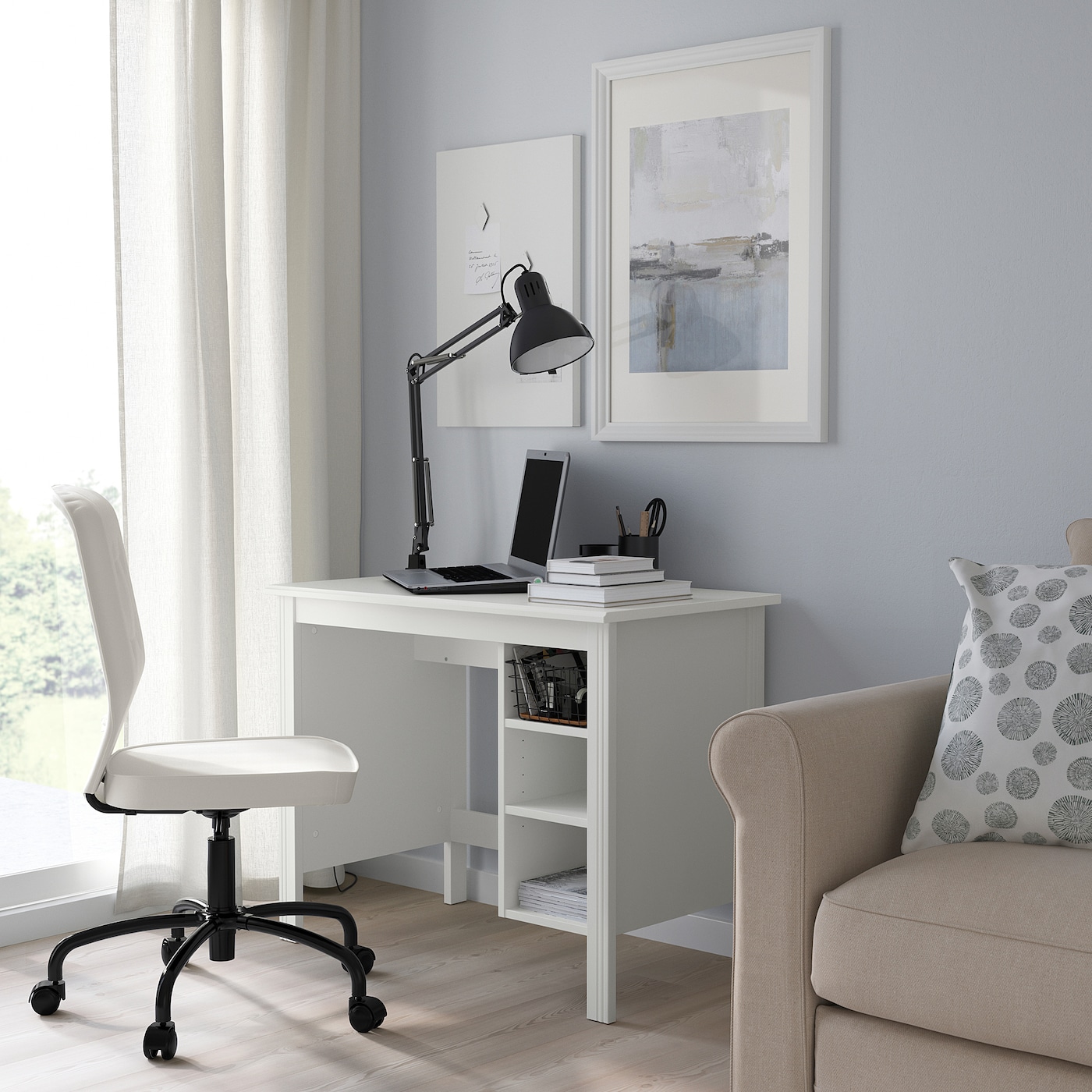 BRUSALI desk white IKEA