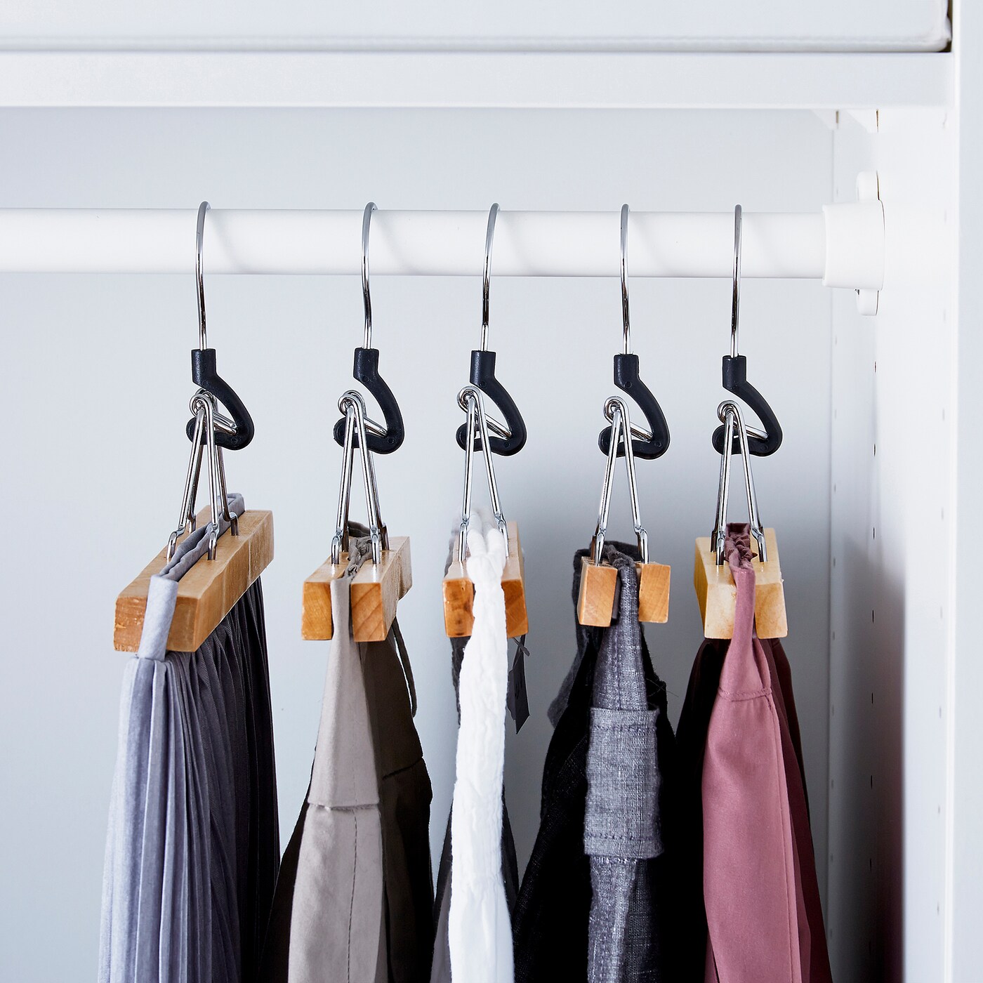 BUMERANG trouser hanger natural - IKEA