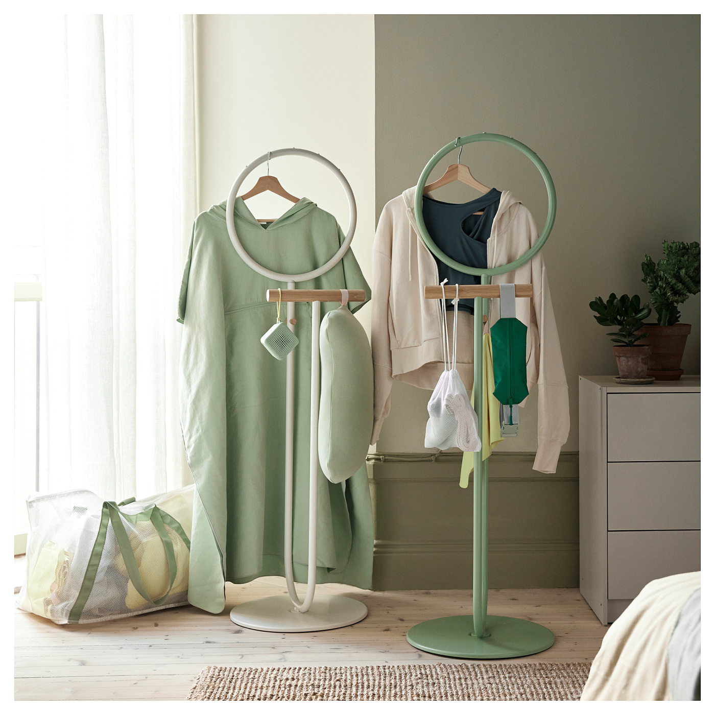 DAJLIEN valet stand light green - IKEA