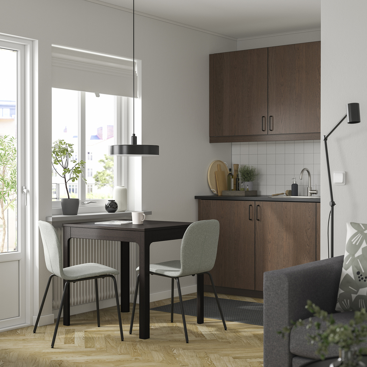EKEDALEN / KARLPETTER table and 2 chairs dark brown/Gunnared light