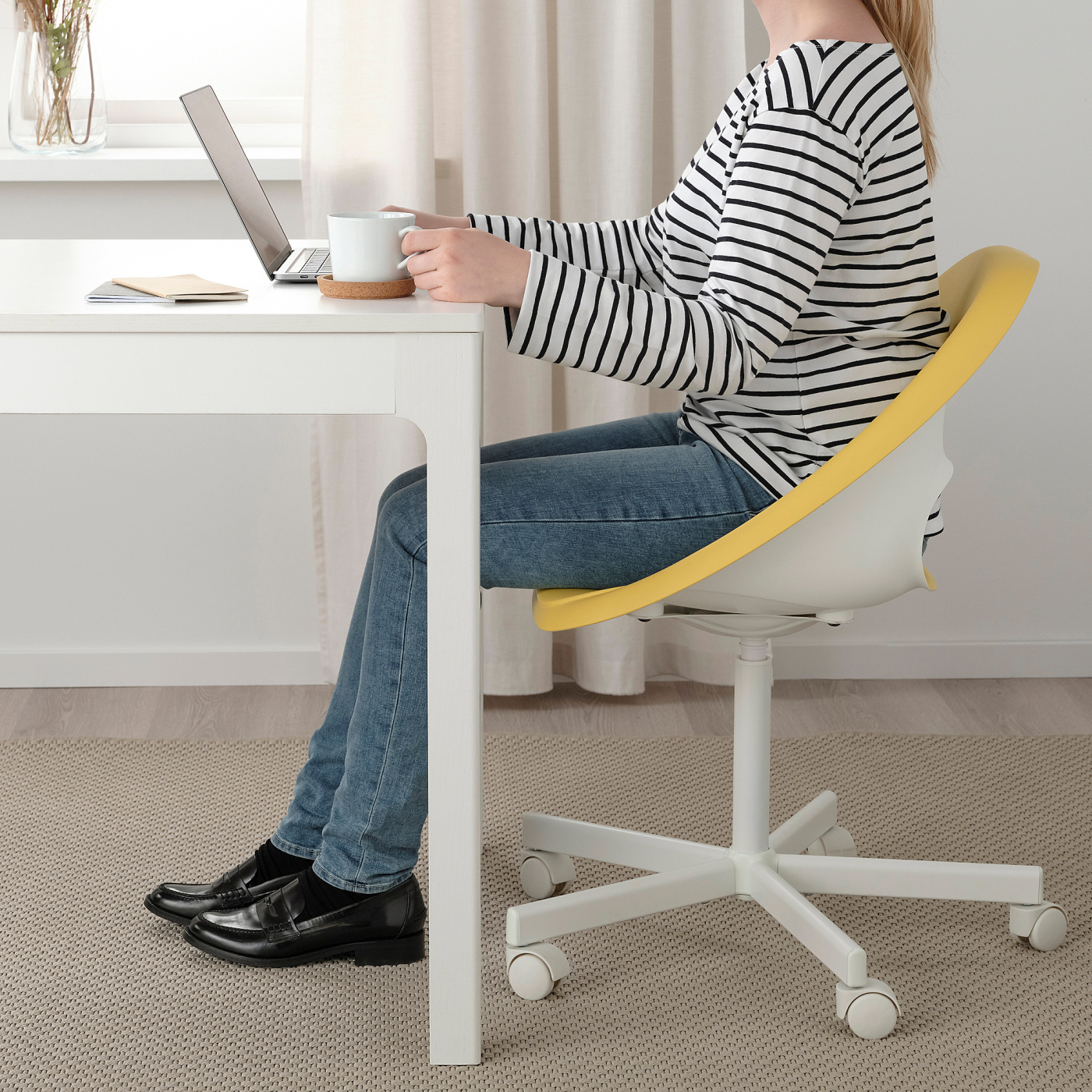 ELDBERGET / MALSKÄR swivel chair yellow/white - IKEA
