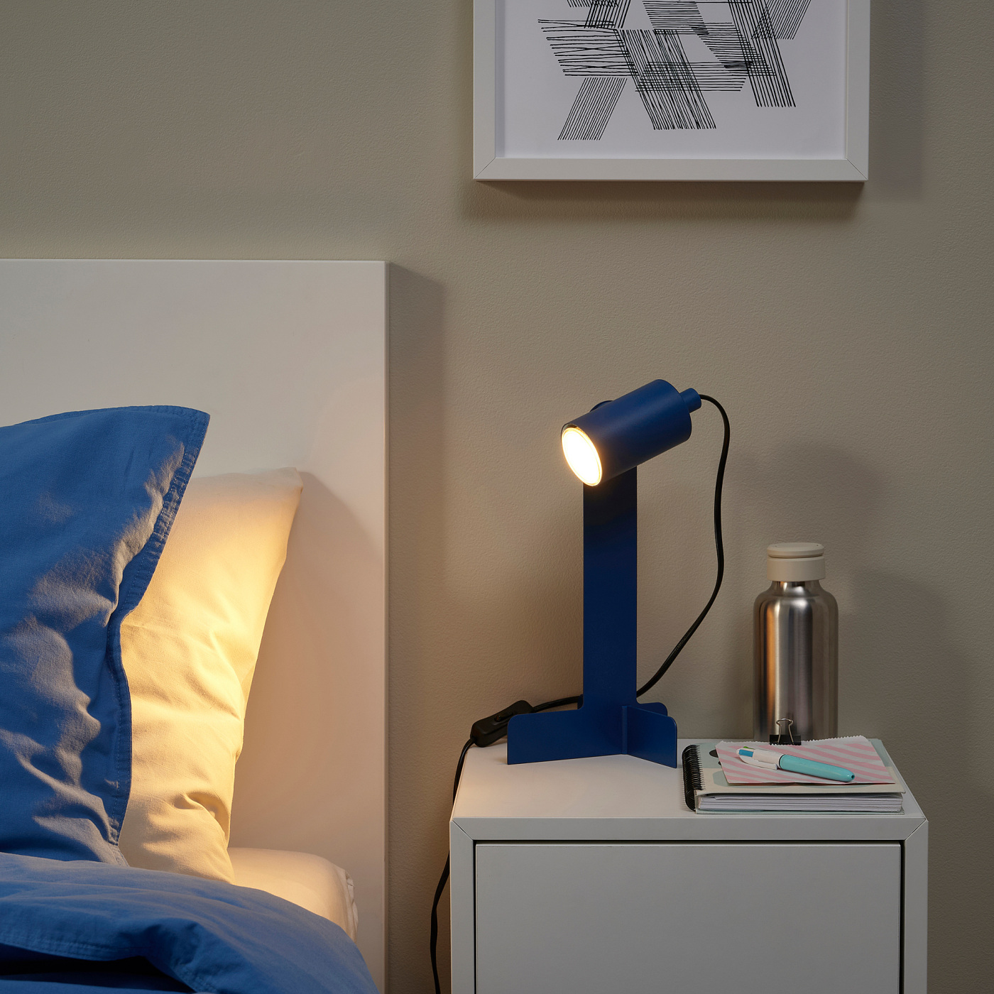 FLOTTILJ desk lamp dark blue - IKEA