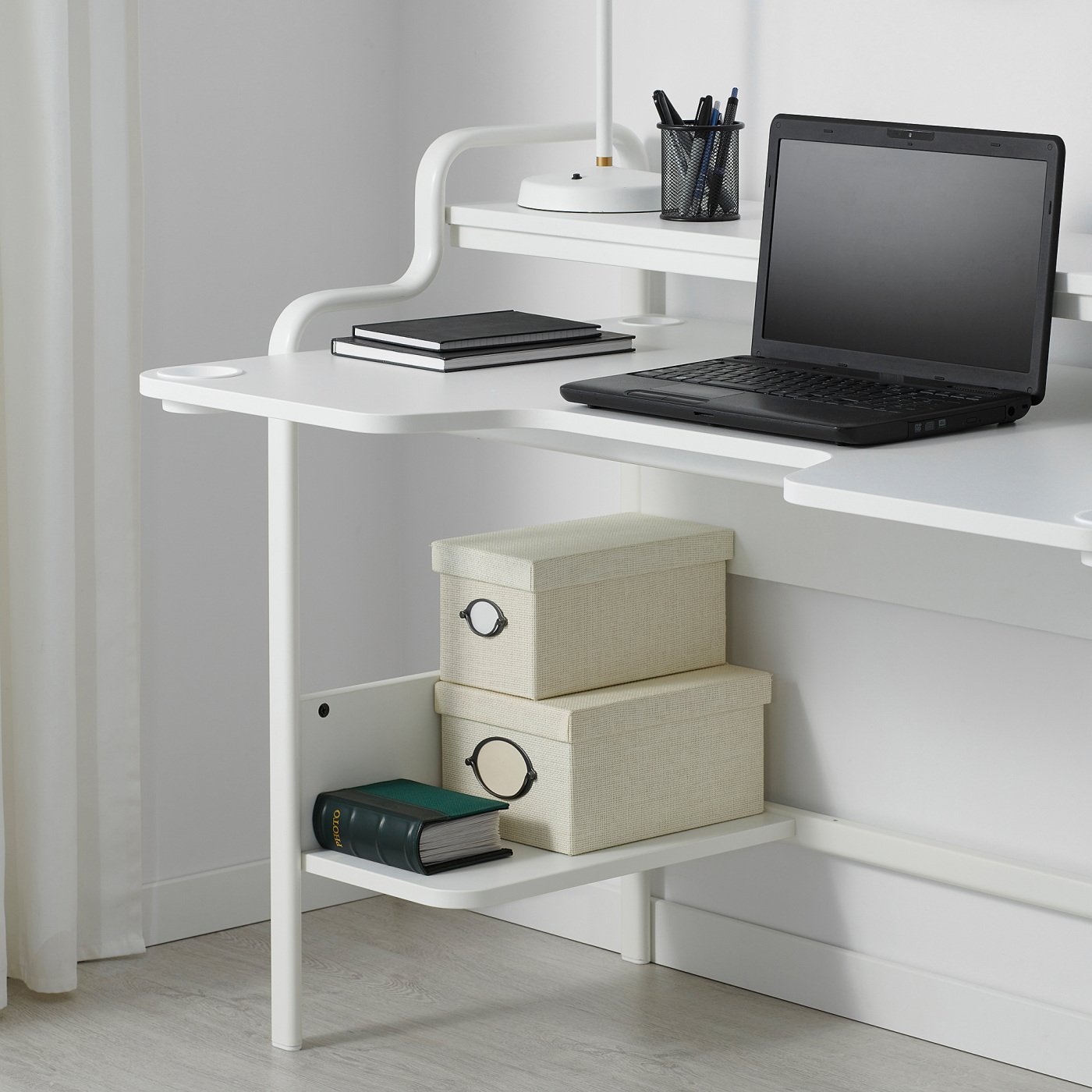 FREDDE gaming desk white - IKEA FREDDE gaming desk white - IKEA