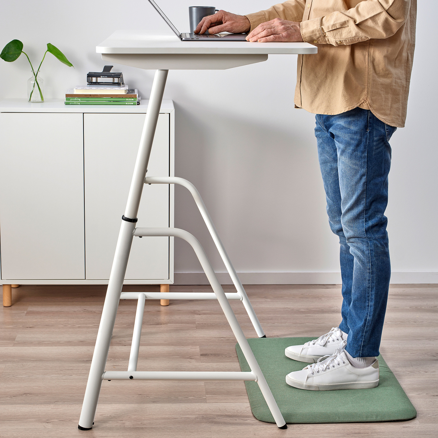FREIVID standing mat Diseröd grey-green - IKEA