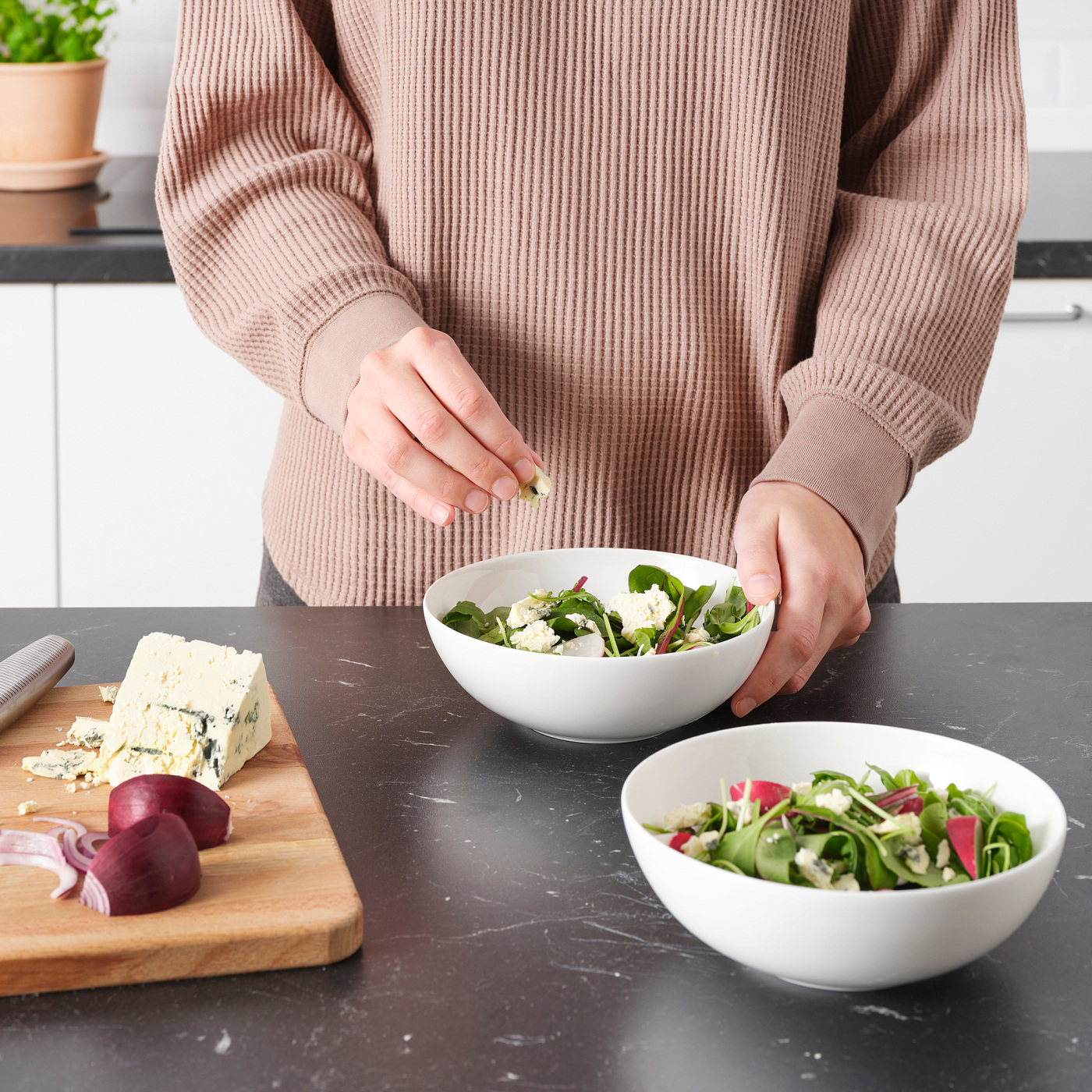 FRÖJDEFULL deep plate white - IKEA