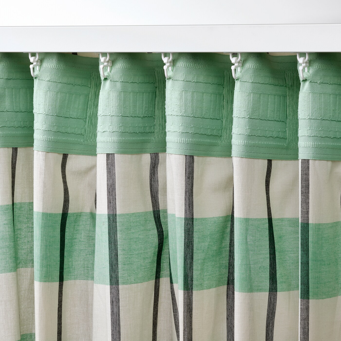 IKEA カーテン　GLANSHAGTORN チェック　2枚セット　フック付き GLANSHAGTORN curtain, 1 piece green white/black/with heading