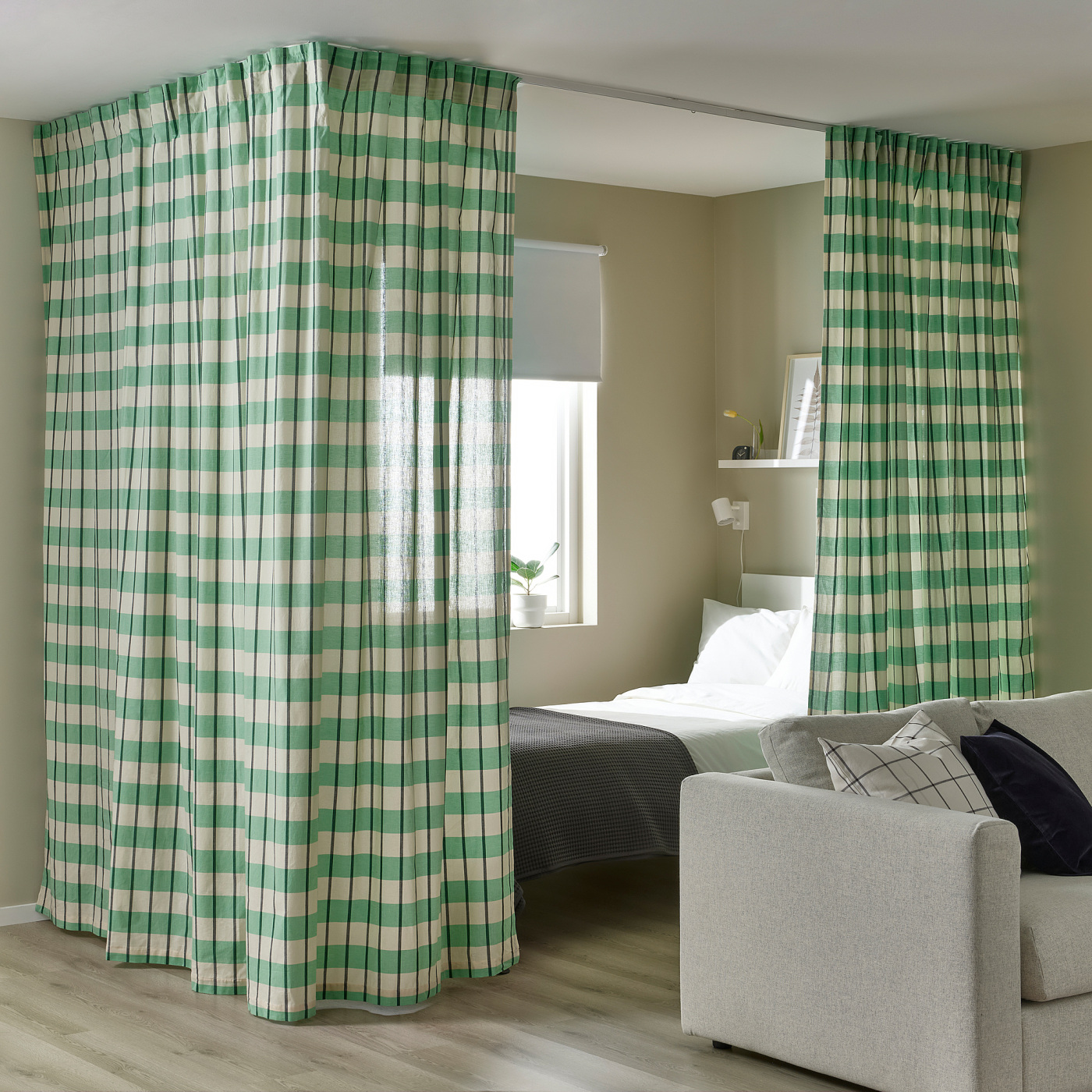 GLANSHAGTORN curtain, 1 piece green white/black/with heading tape