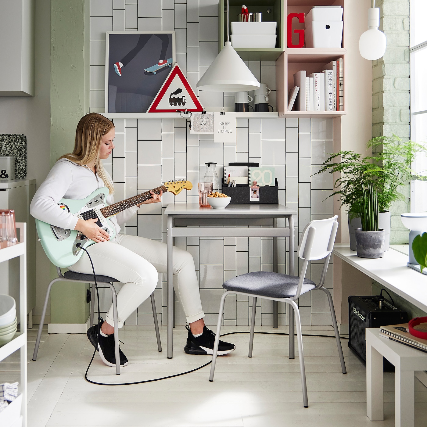 IKEA グローサラ　テーブル　チェア GRÅSALA / GRÅSALA table and 2 chairs grey grey/grey - IKEA
