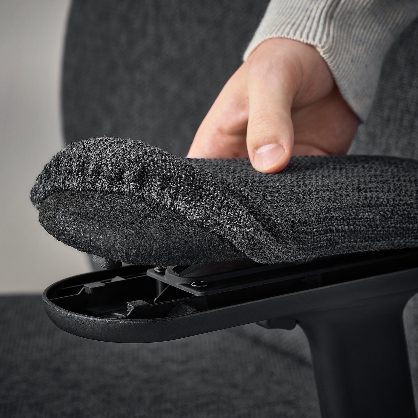 GRÖNFJÄLL office chair with armrests Letafors grey/black - IKEA