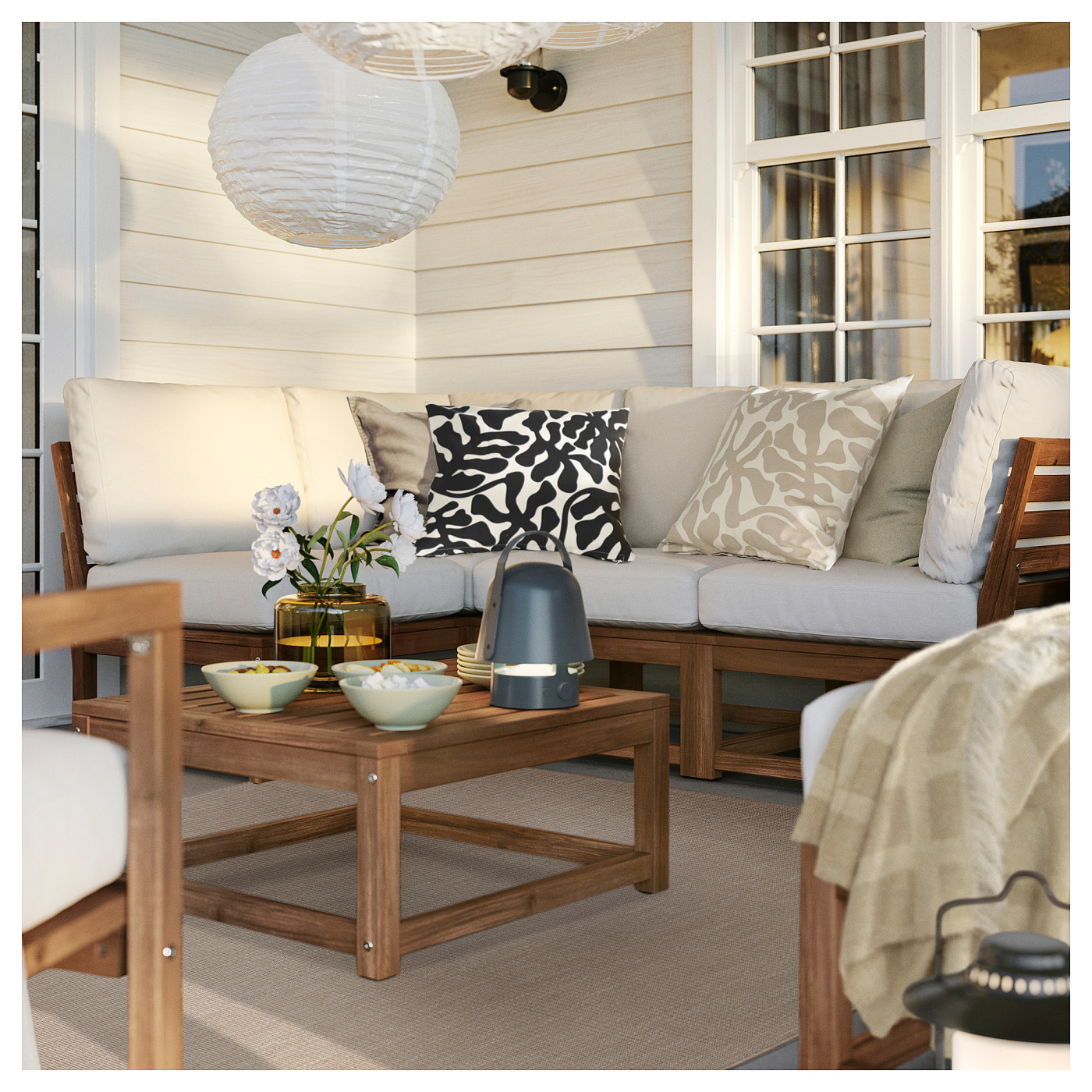 GRÖNKNAVEL cushion cover beige white/outdoor indoor - IKEA
