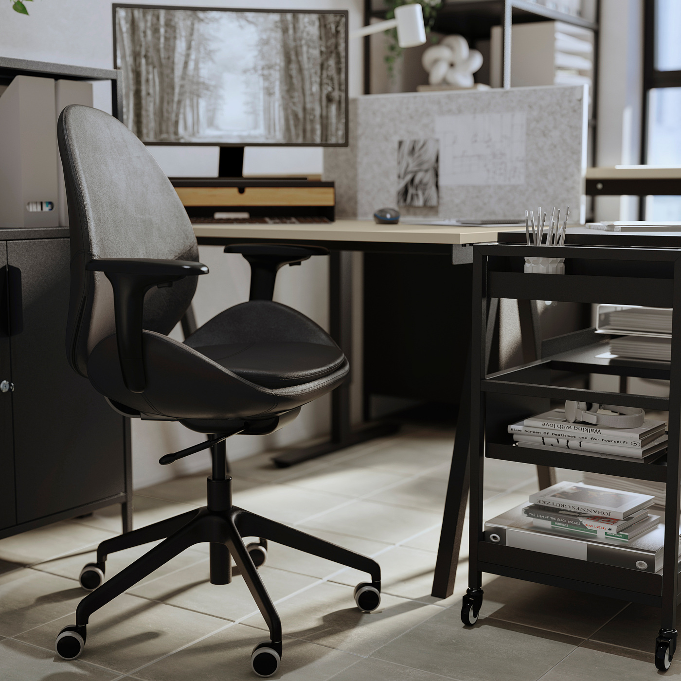 HATTEFJÄLL office chair with armrests Smidig black/black - IKEA