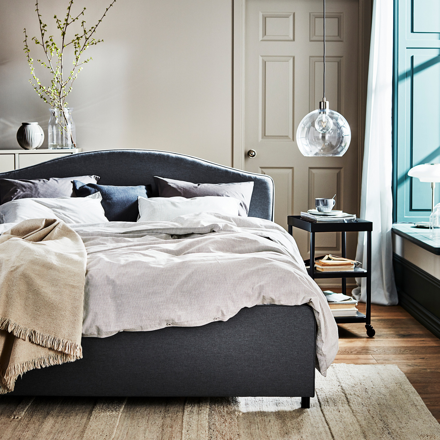 IKEA 海外風セミダブルベッドセット　HAUGA HAUGA upholstered bed frame Vissle grey - IKEA
