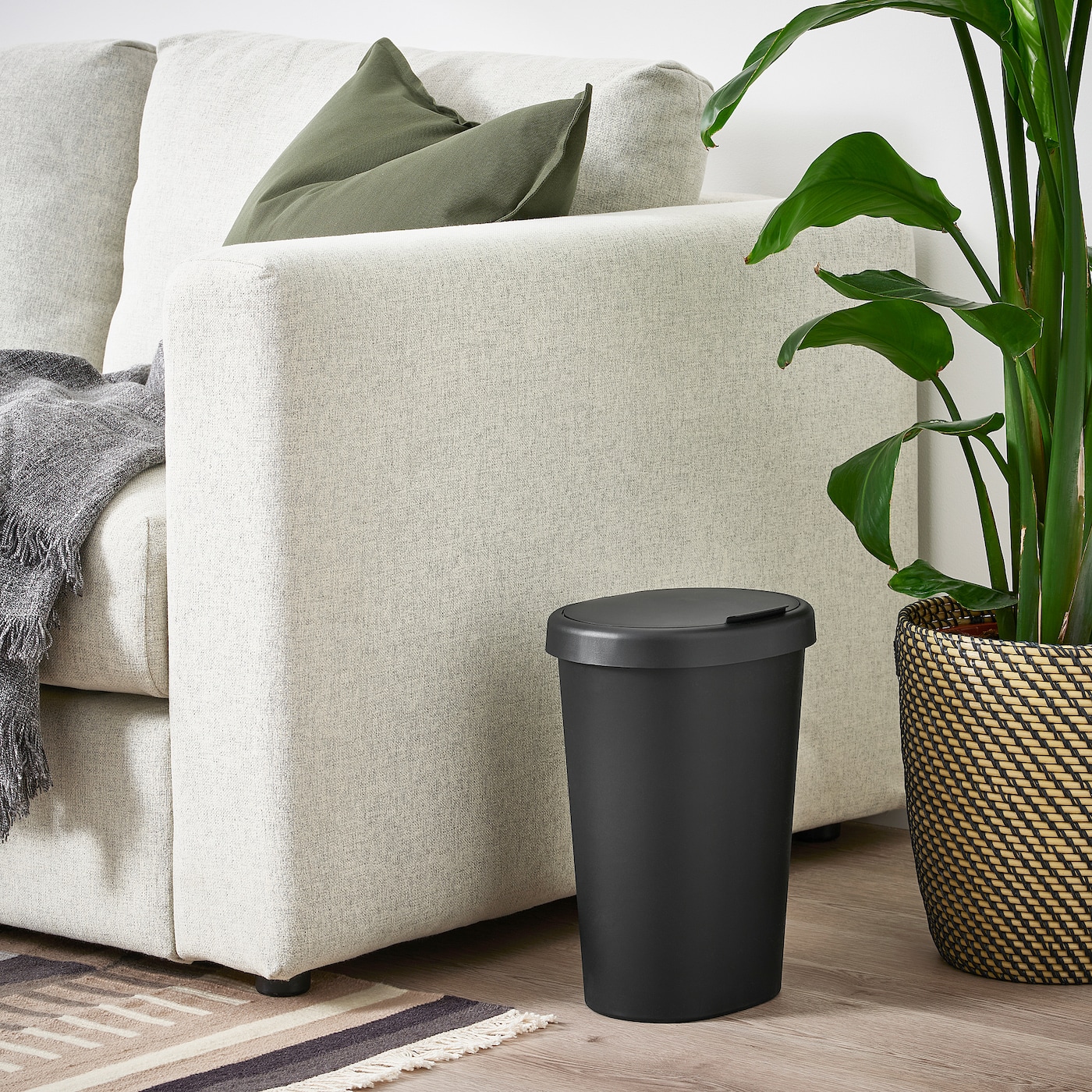 HÖLASS bin with lid black - IKEA