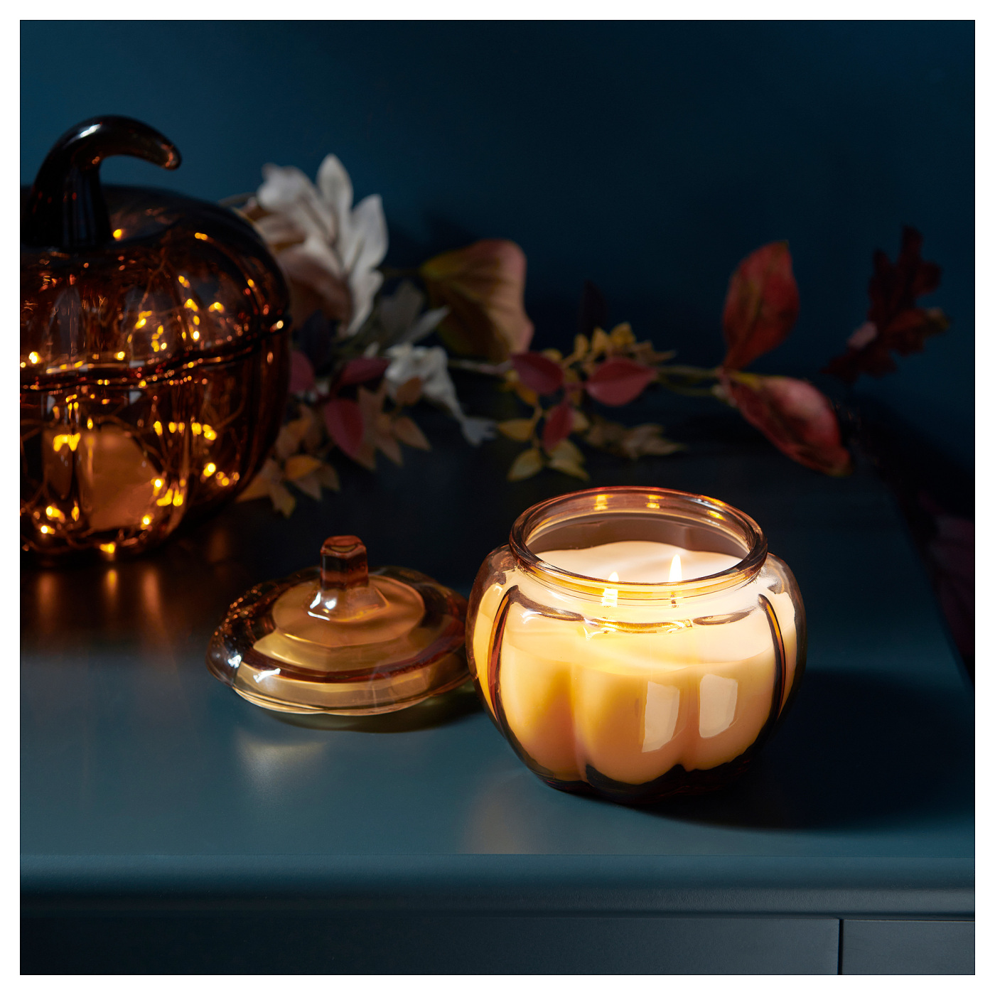 HÖSTAGILLE scented candle in glass, 2 wicks Spiced pumpkin/brown