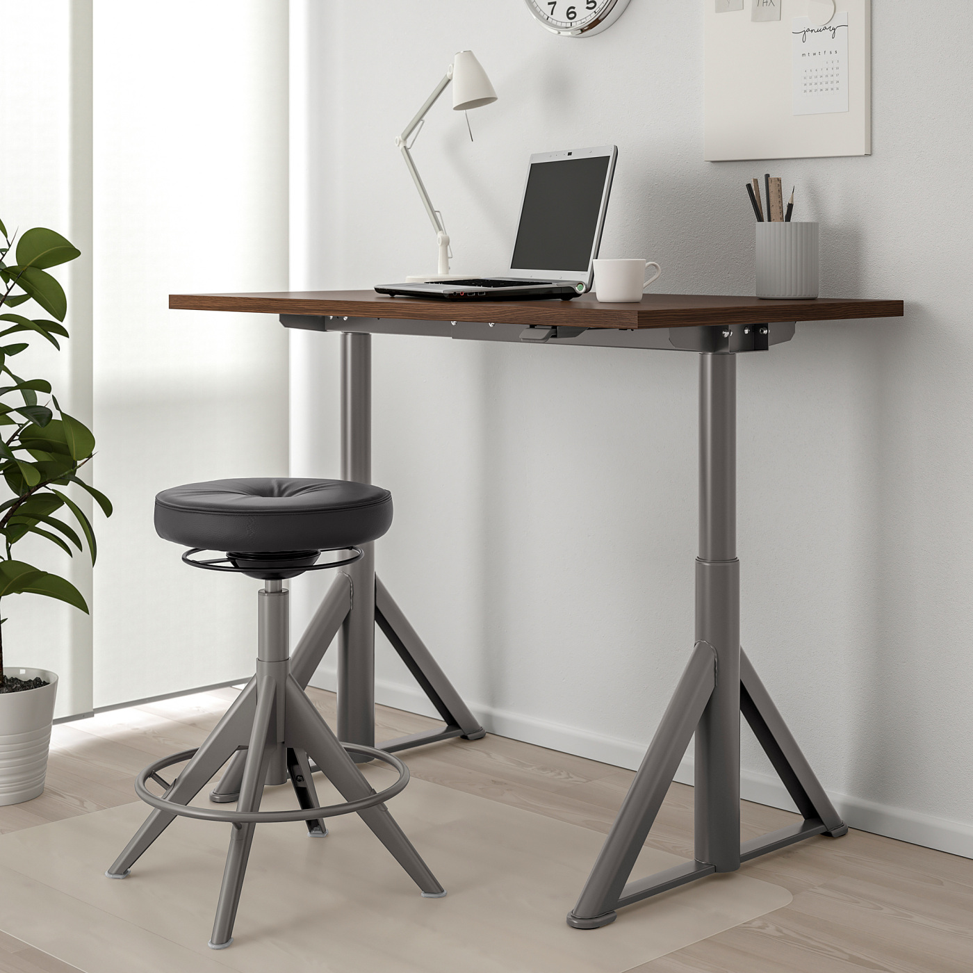 IDÅSEN desk sit/stand brown/dark grey - IKEA