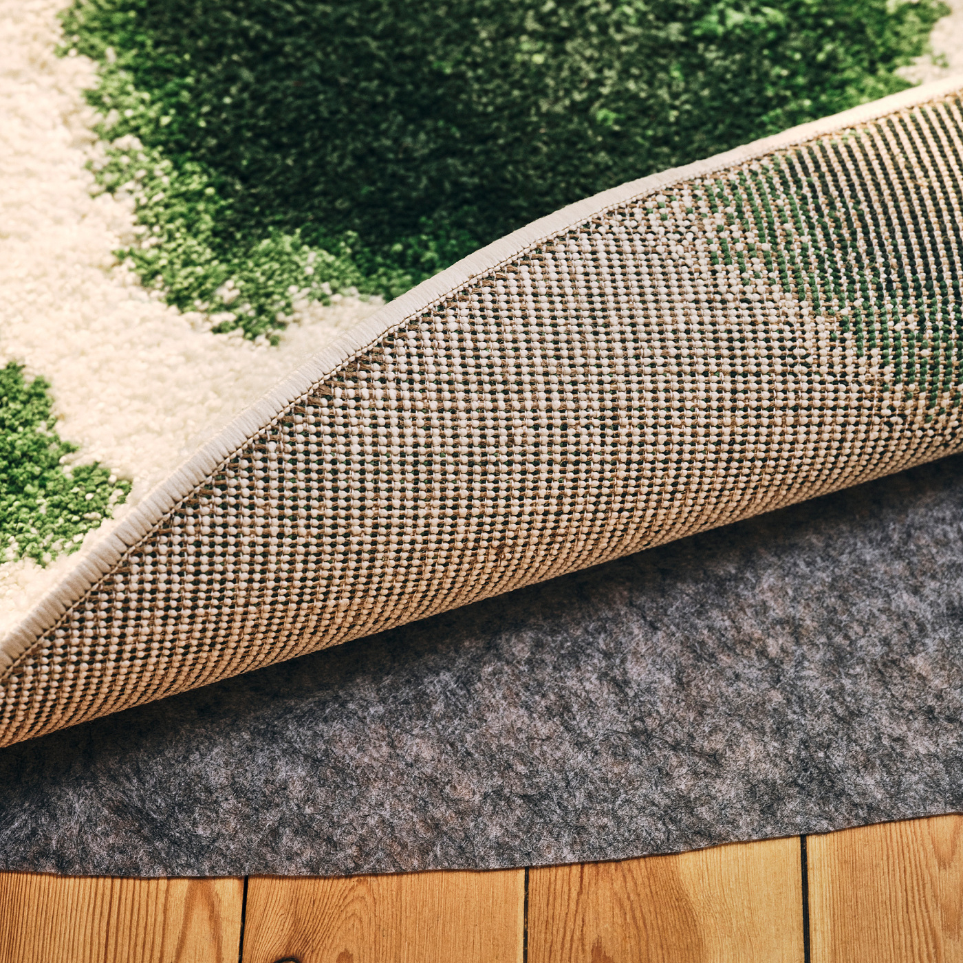 【廃盤】Plot Scraps/pale green IKEA PS 2026 rug, low pile oval/green off-white - IKEA