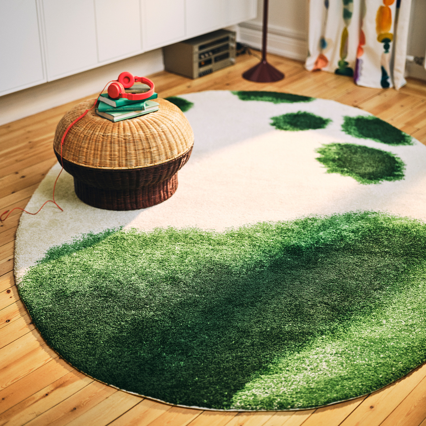 IKEA PS 2026 rug, low pile oval/green off-white - IKEA