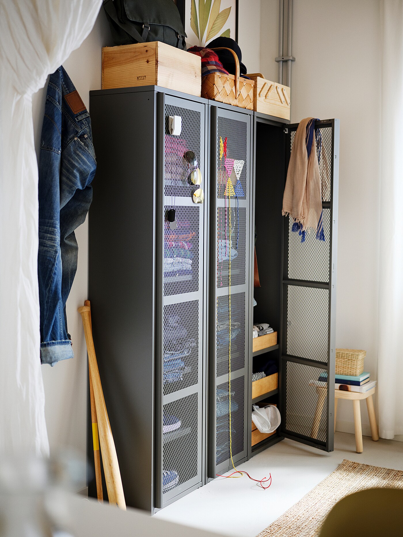 IVAR cabinet with door grey mesh - IKEA
