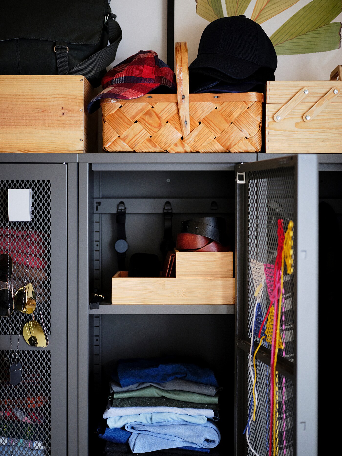 IVAR cabinet with door grey mesh - IKEA