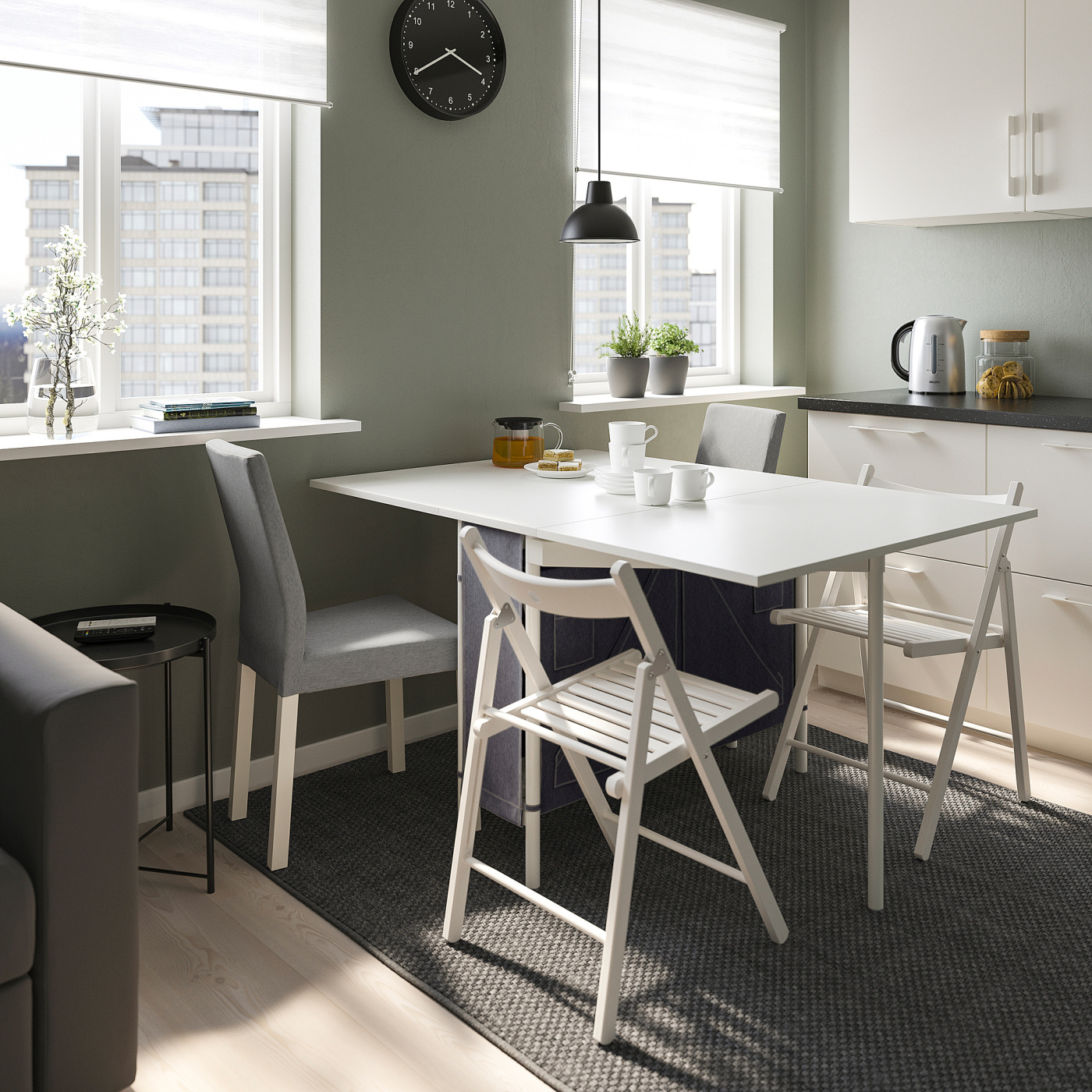 KALLHÄLL / KÄTTIL table and 4 chairs white/light grey/Knisa light