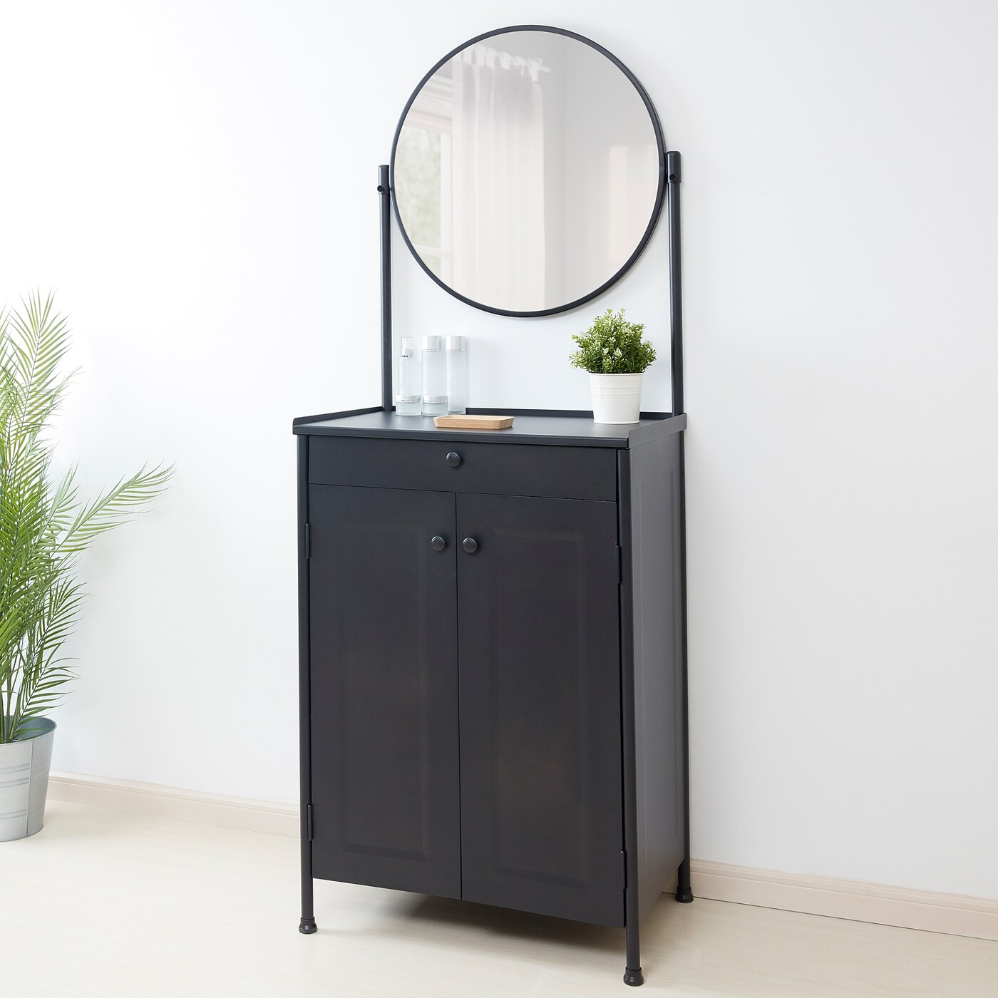 Kornsjö cabinet with mirror discount