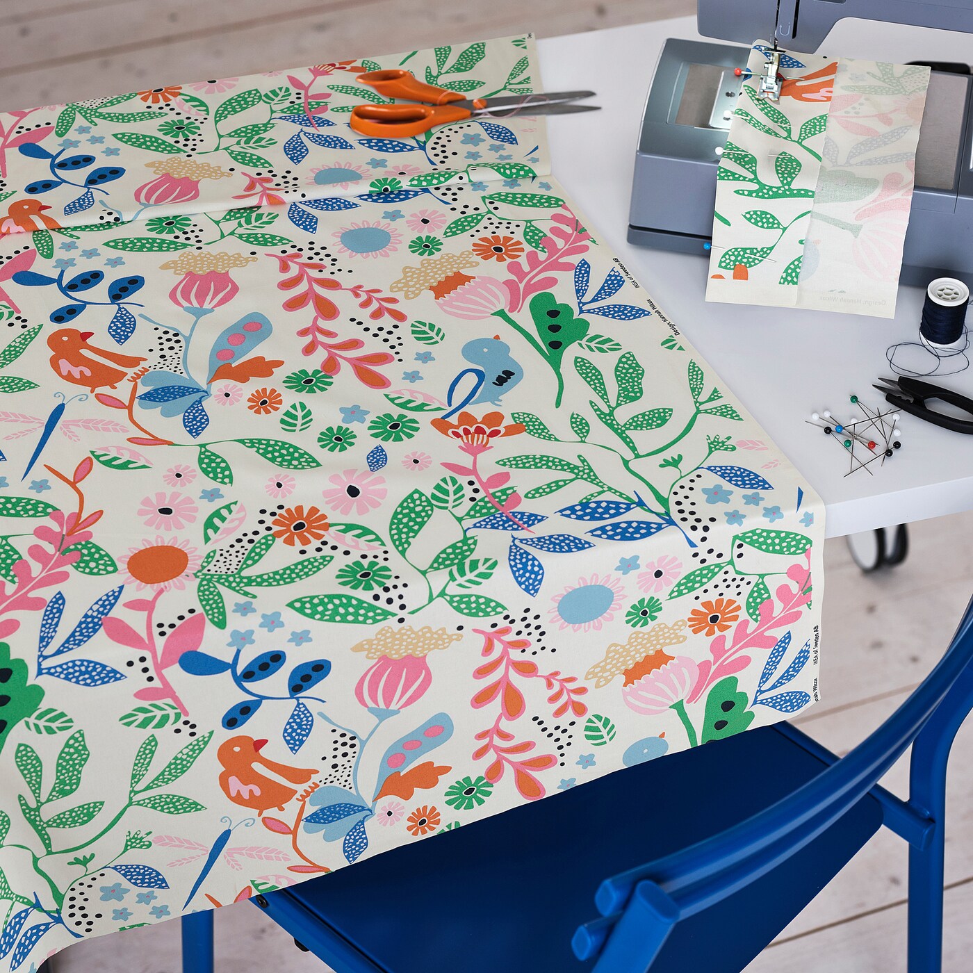 ꕤ Aidelaꕤ KUNGSLJUSMAL pre-cut fabric multicolour/bird floral pattern