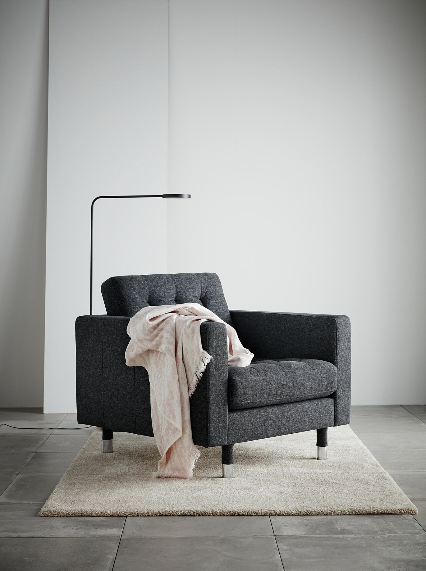 LANDSKRONA armchair Gunnared dark grey/wood - IKEA