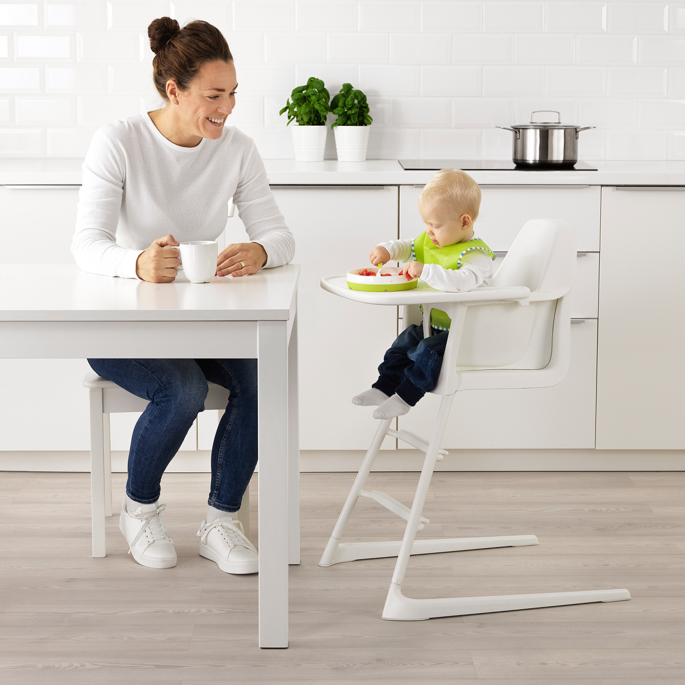 IKEA ベビーチェアー　LANGUR 白 LANGUR junior/highchair with tray white - IKEA