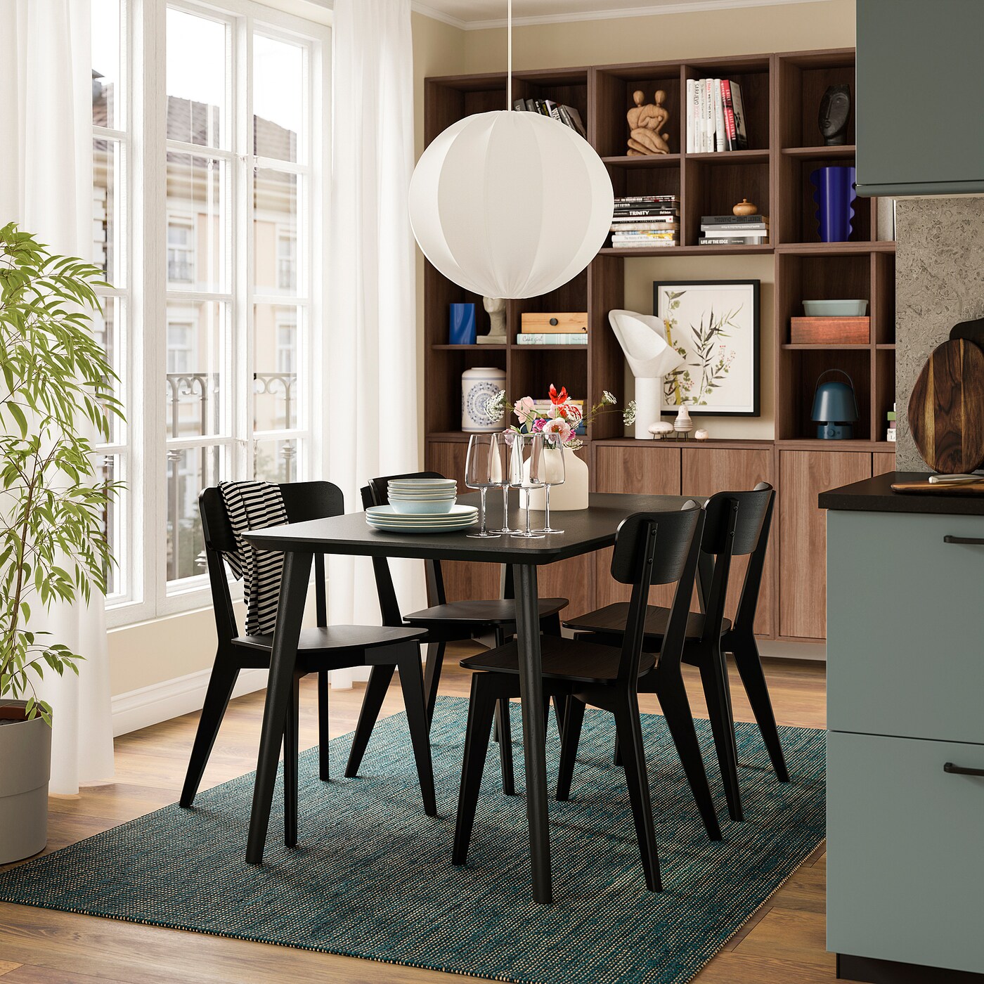 Amazon｜IKEA LISABO/TOSSBERG テーブルと椅子4脚、140x78cm
