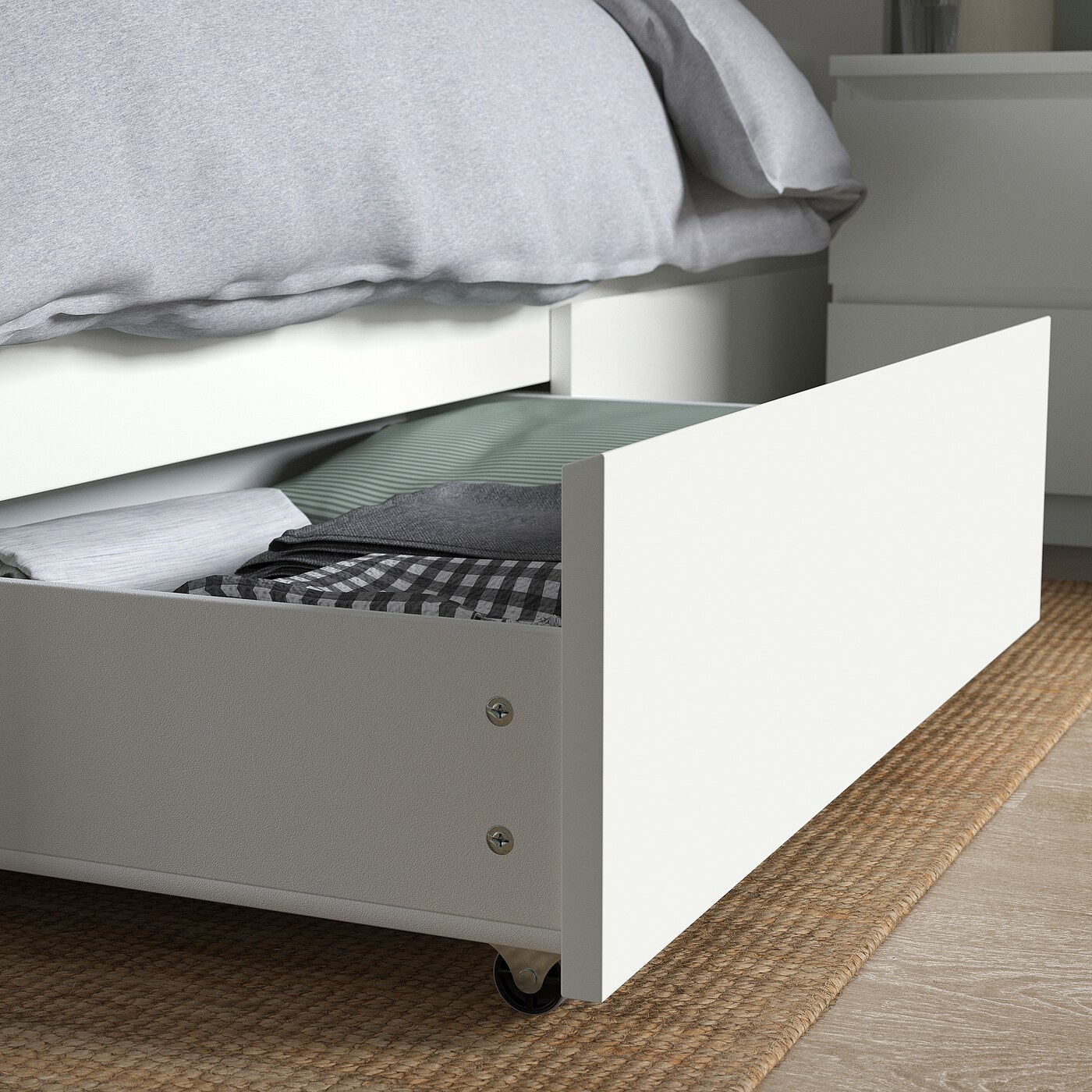 IKEA / MALM 80×100cm IKEA MALM Chest of 4 drawers - white 80x100 cm — Carted