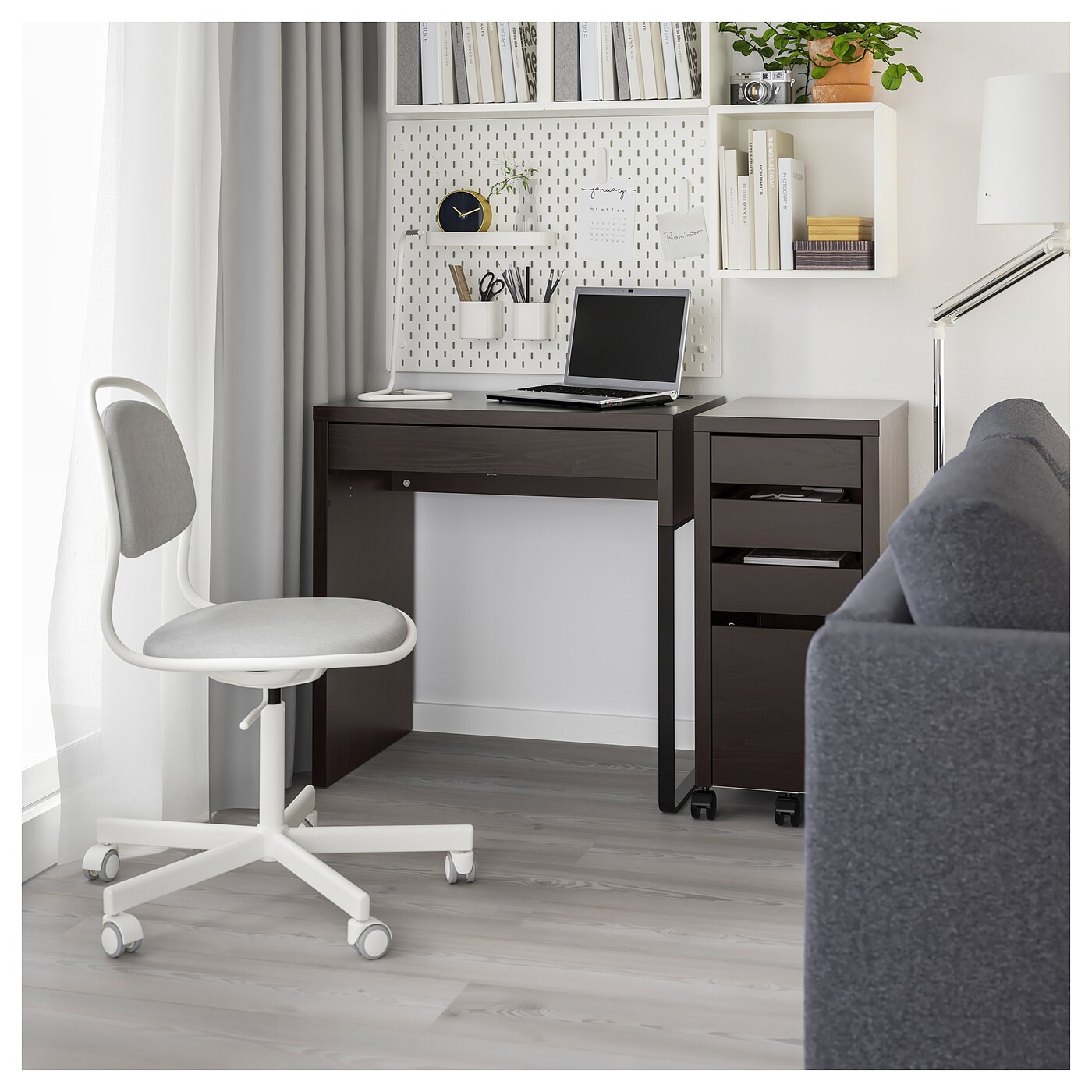mika ブラック38 MICKE desk black-brown - IKEA