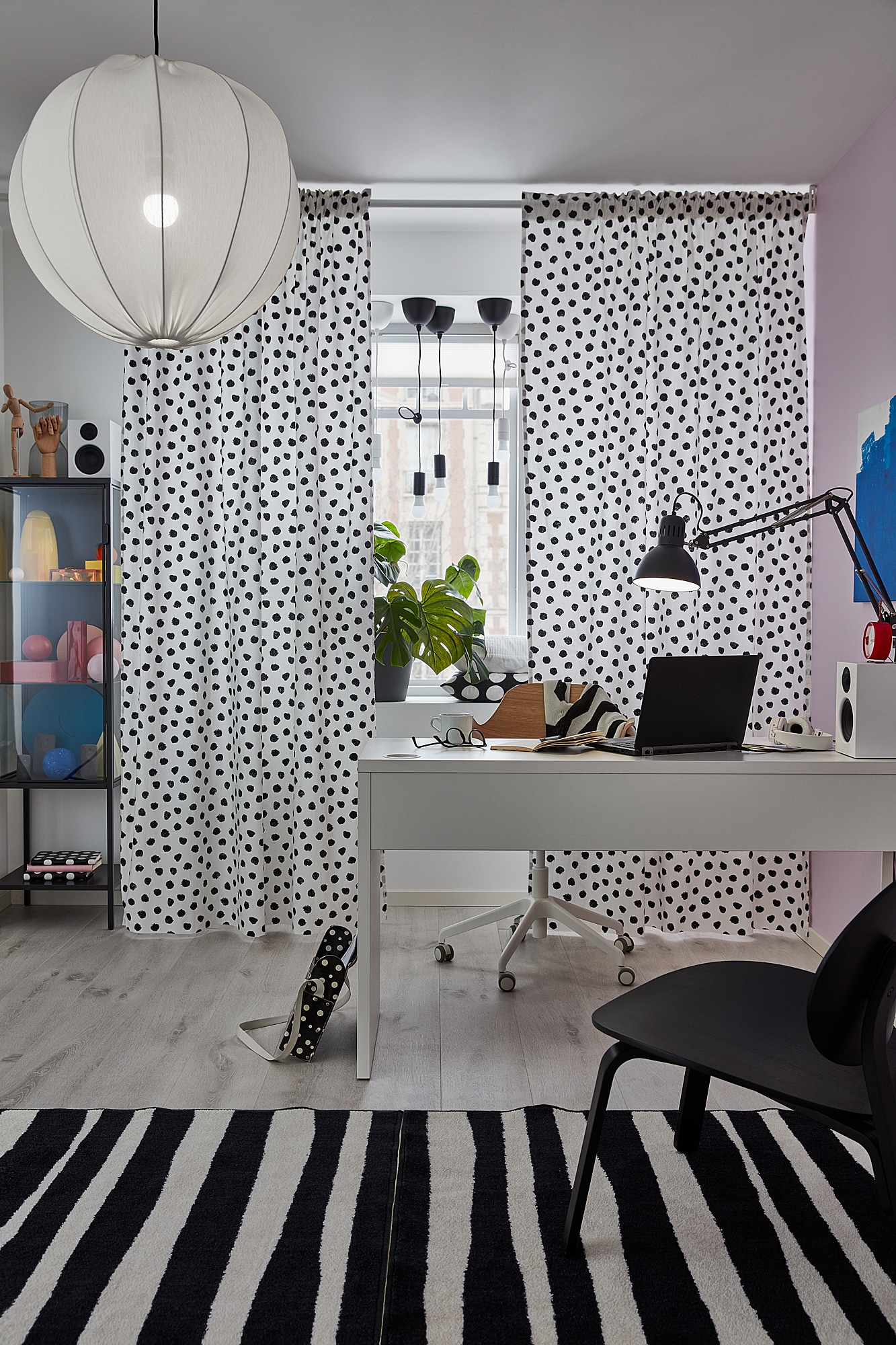 MICKE desk white - IKEA