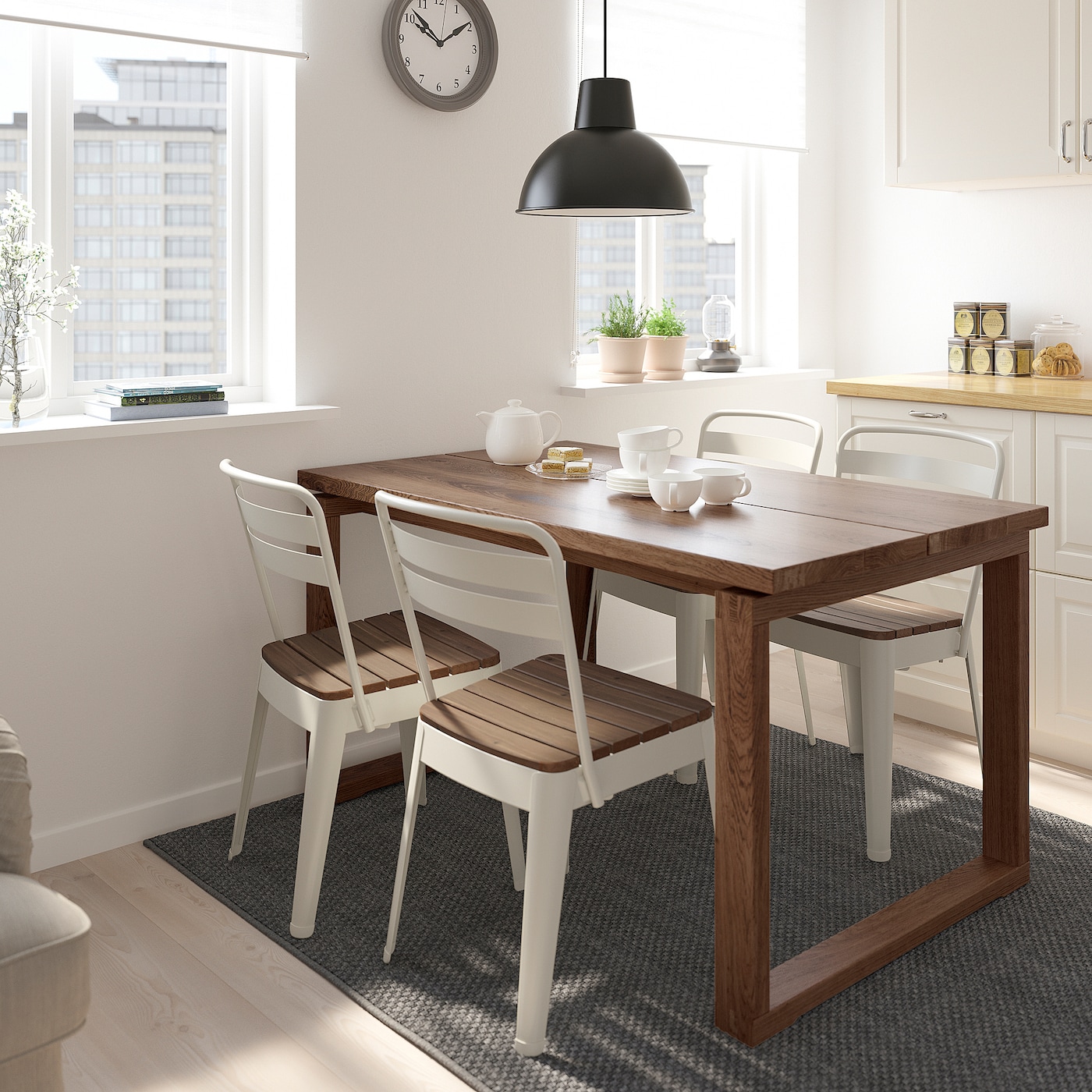MÖRBYLÅNGA / NORRMANSÖ table and 4 chairs oak veneer/beige