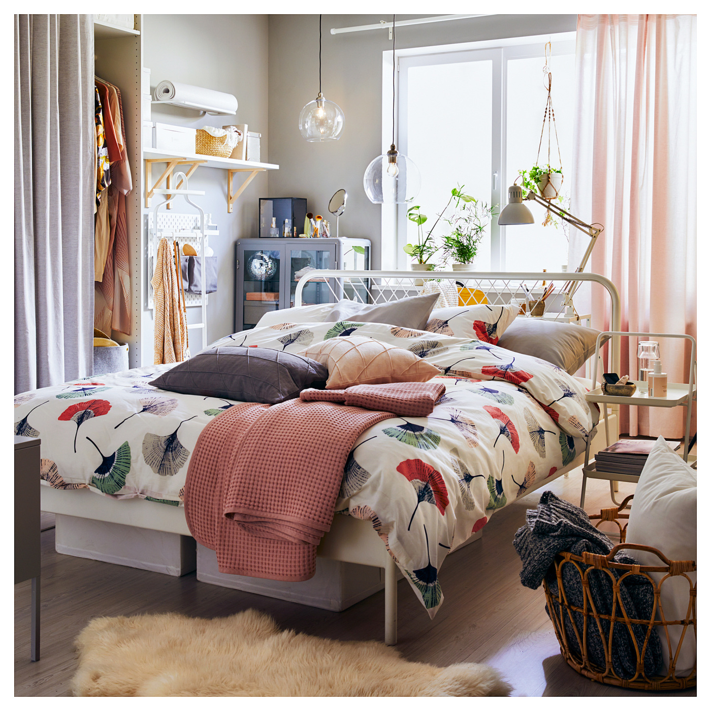 セール再値下げIKEA美品NESTTUN ネストゥンシングルベット NESTTUN bed frame white - IKEA