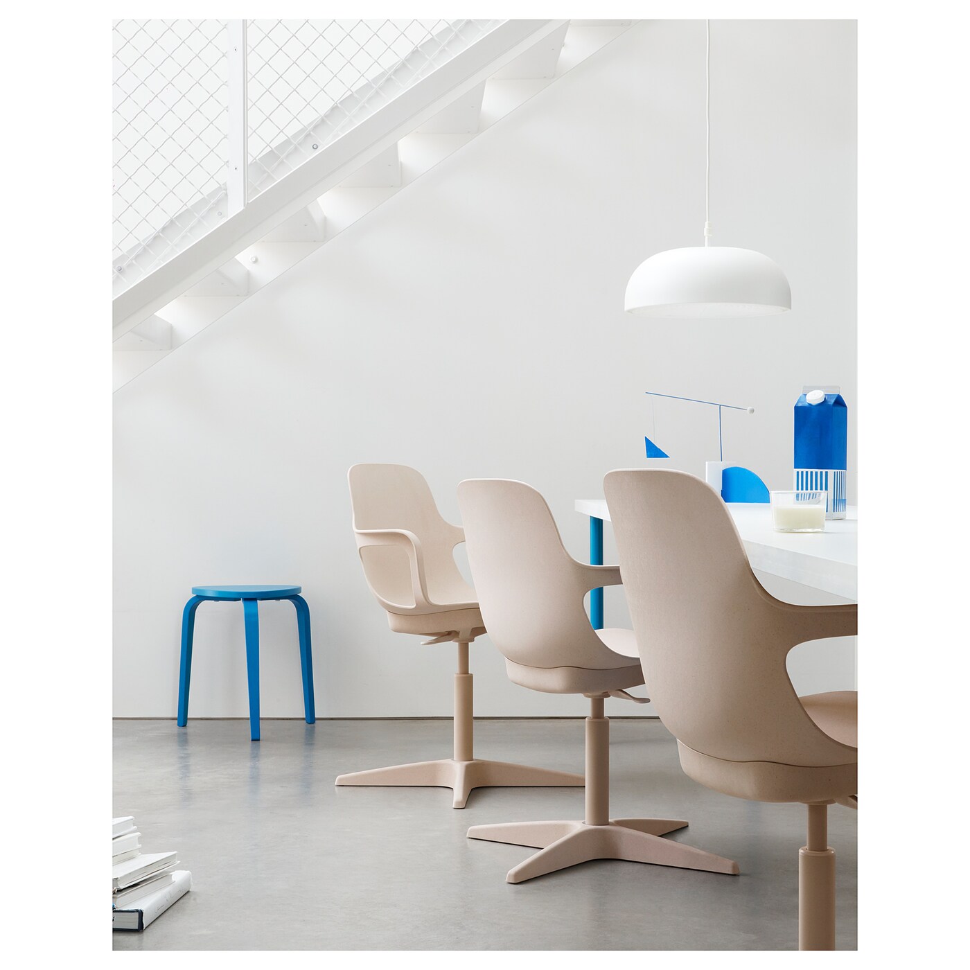 xxyuri　IKEAオドゲル ODGER chair, white/beige - IKEA US