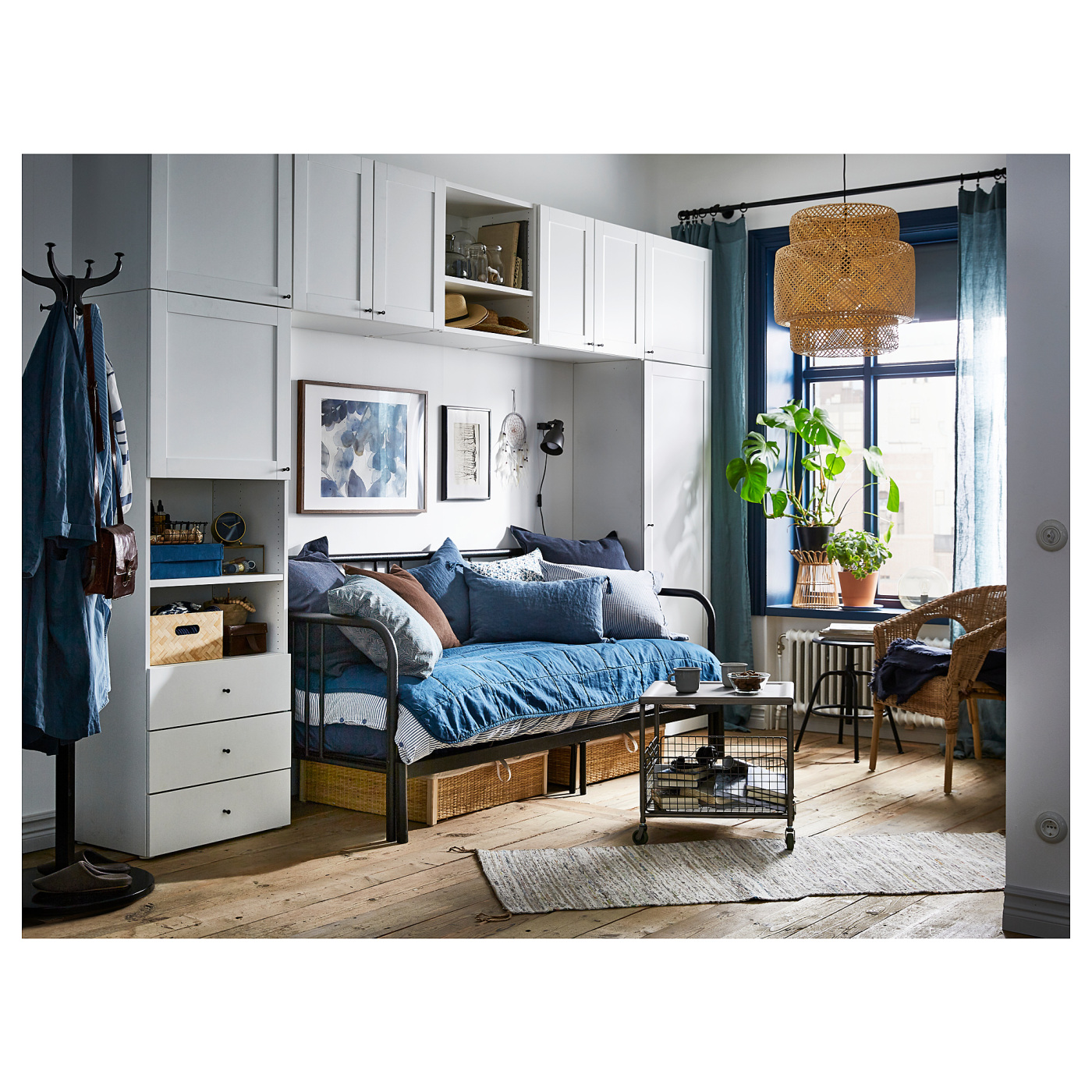 PLATSA wardrobe with 8 doors+3 drawers white/Fonnes Sannidal - IKEA