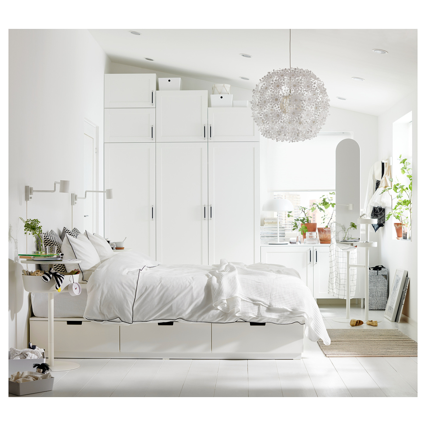 PLATSA wardrobe with 9 doors white Sannidal/white - IKEA