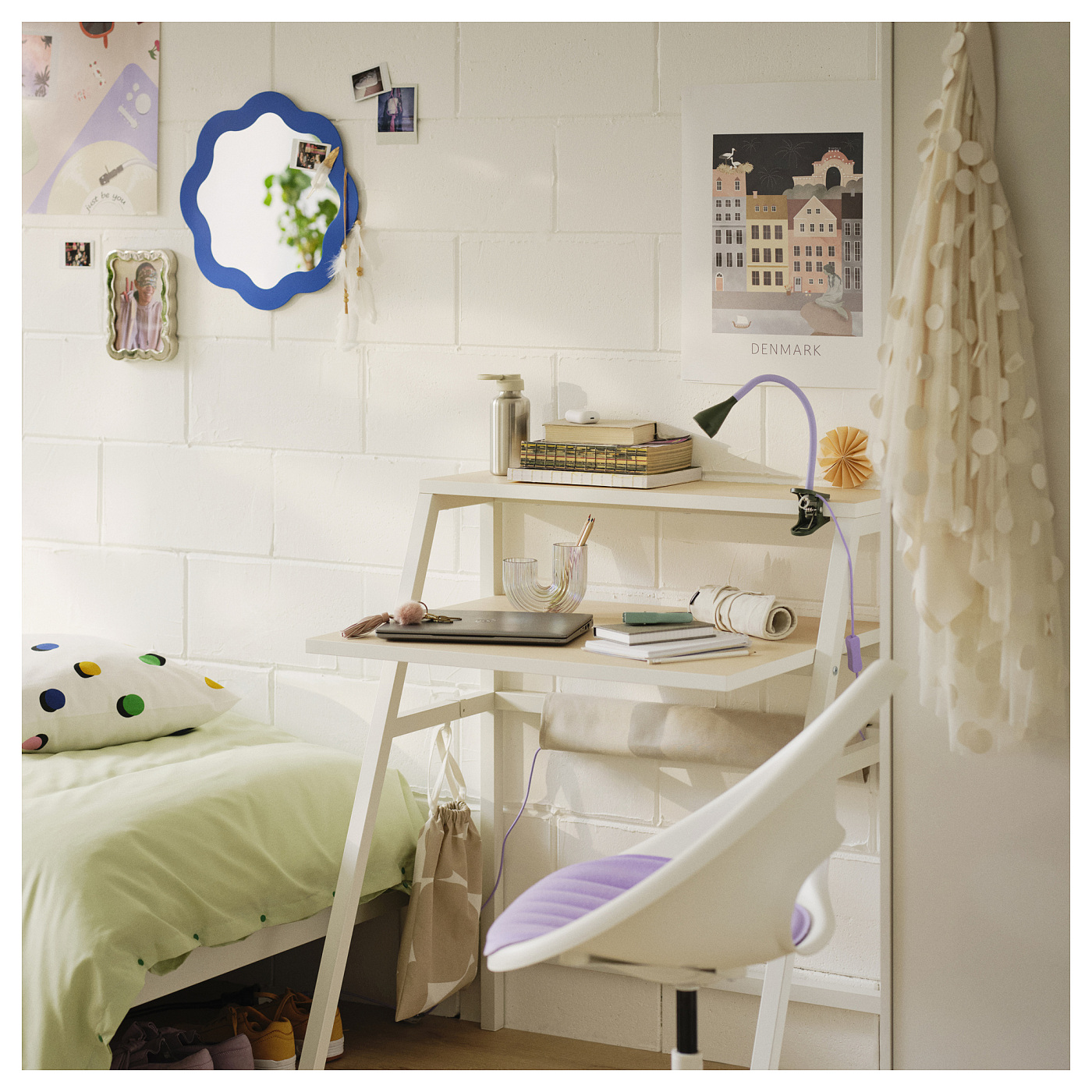 PRUNKHALLON mirror blue - IKEA