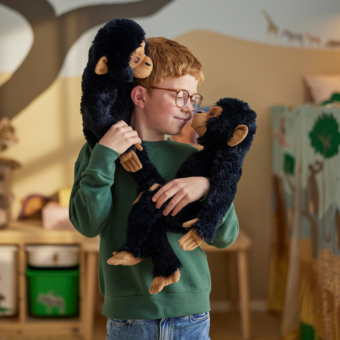 猿*様 Antony Sheppard フィッシャーマンスモック　黒 SANDLÖPARE soft toy chimpanzee/black - IKEA