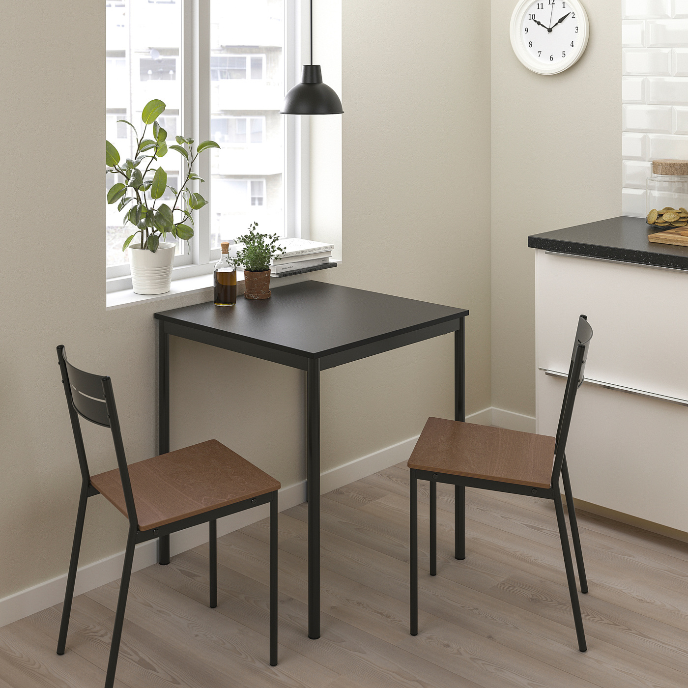 SANDSBERG / SANDSBERG table and 2 chairs black/black - IKEA