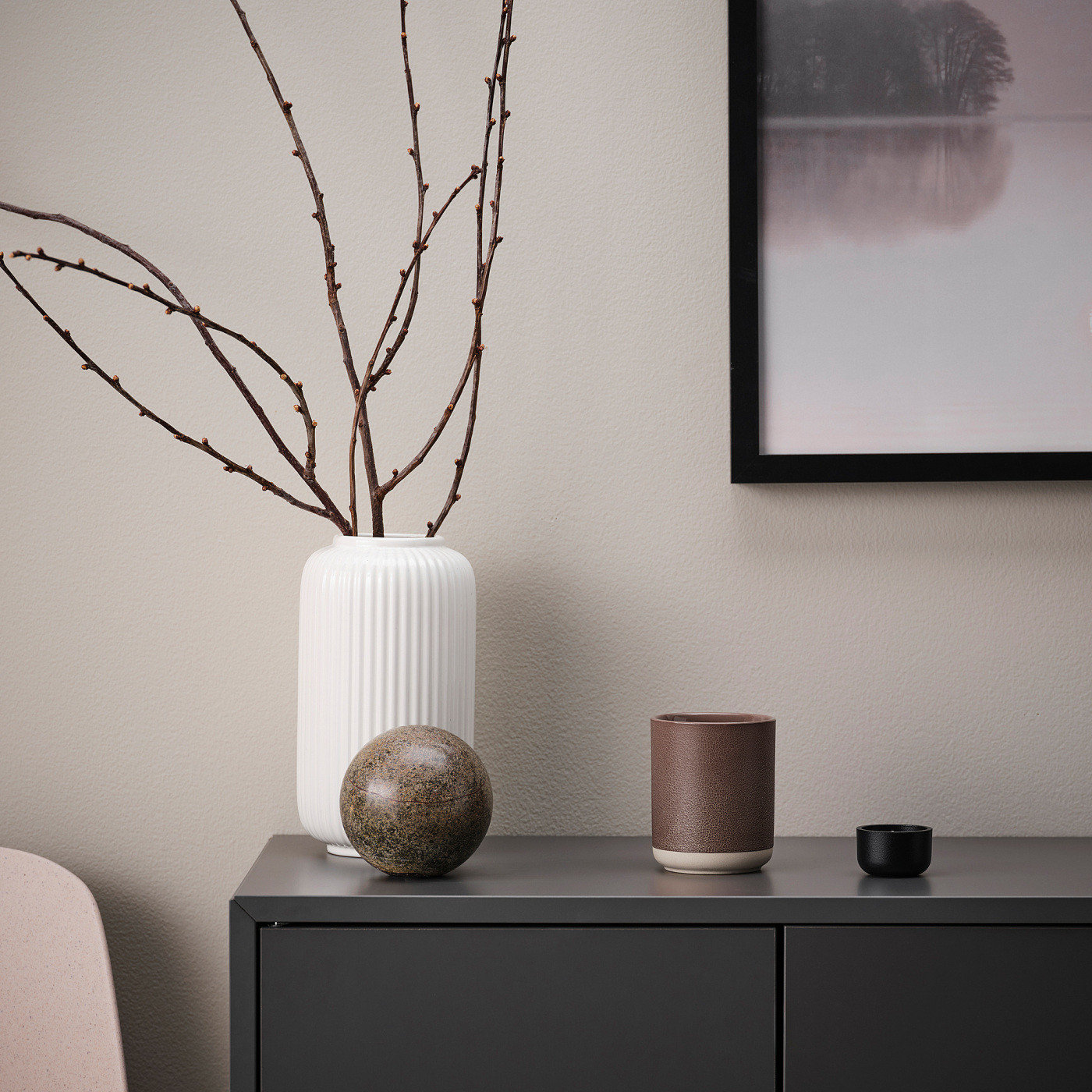 SILKESTRÄD scented candle in ceramic jar leather & vanilla/brown