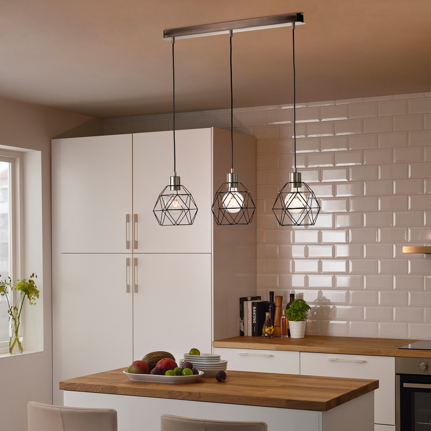 新品未使用　IKEA SKAFTET スカフテート SKAFTET スカフテート フロアランプベース, ニッケルメッキ - IKEA