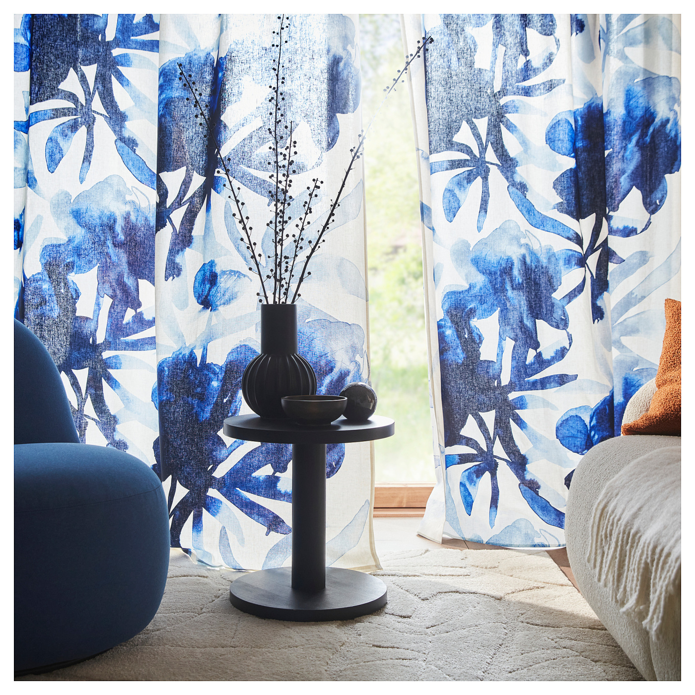 新品　IKEA SKOGSNASSLA 藍　北欧　カーテン　250x145 SKOGSNÄSSLA curtains, 1 pair white/blue floral pattern/with